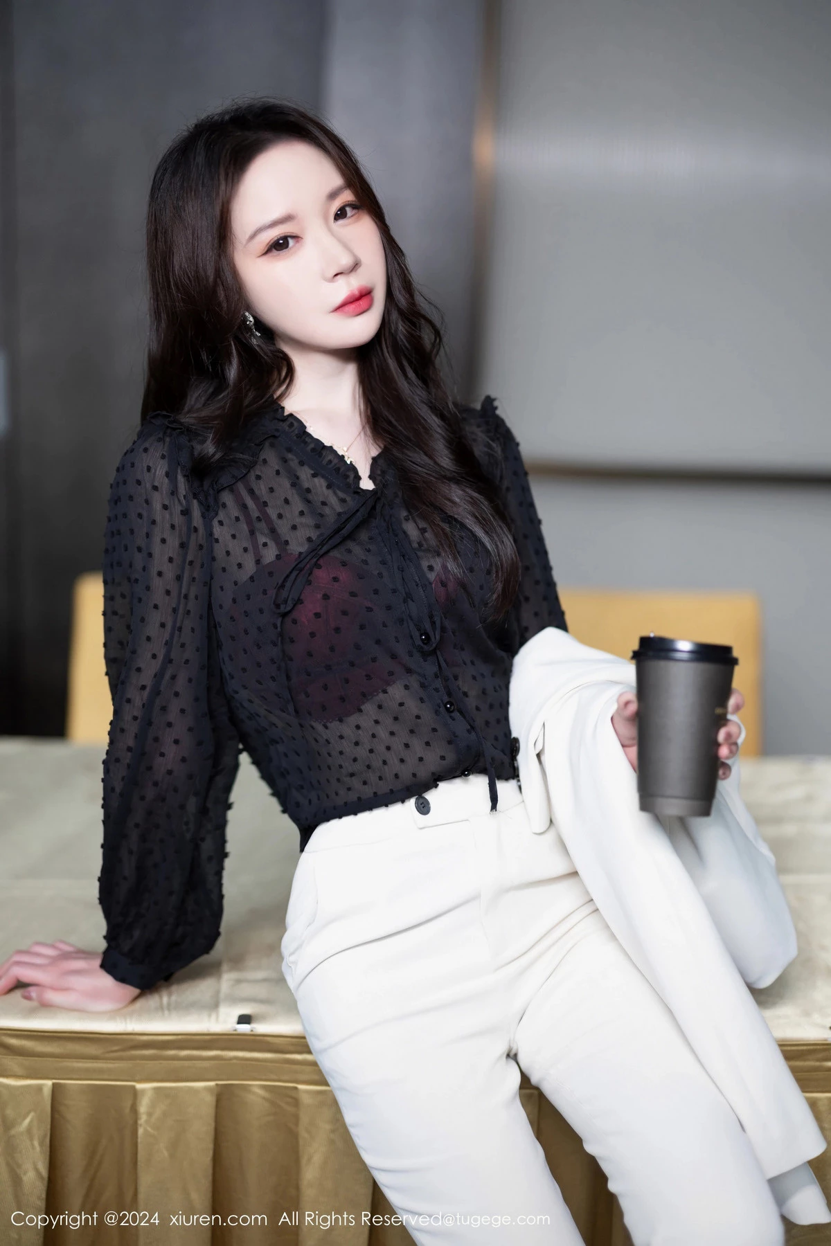 秀人集.com_[XiuRen秀人网]No.8354_模特梦心玥性感白色套装露黑色轻透内衣配超薄肉丝迷人诱惑写真90P