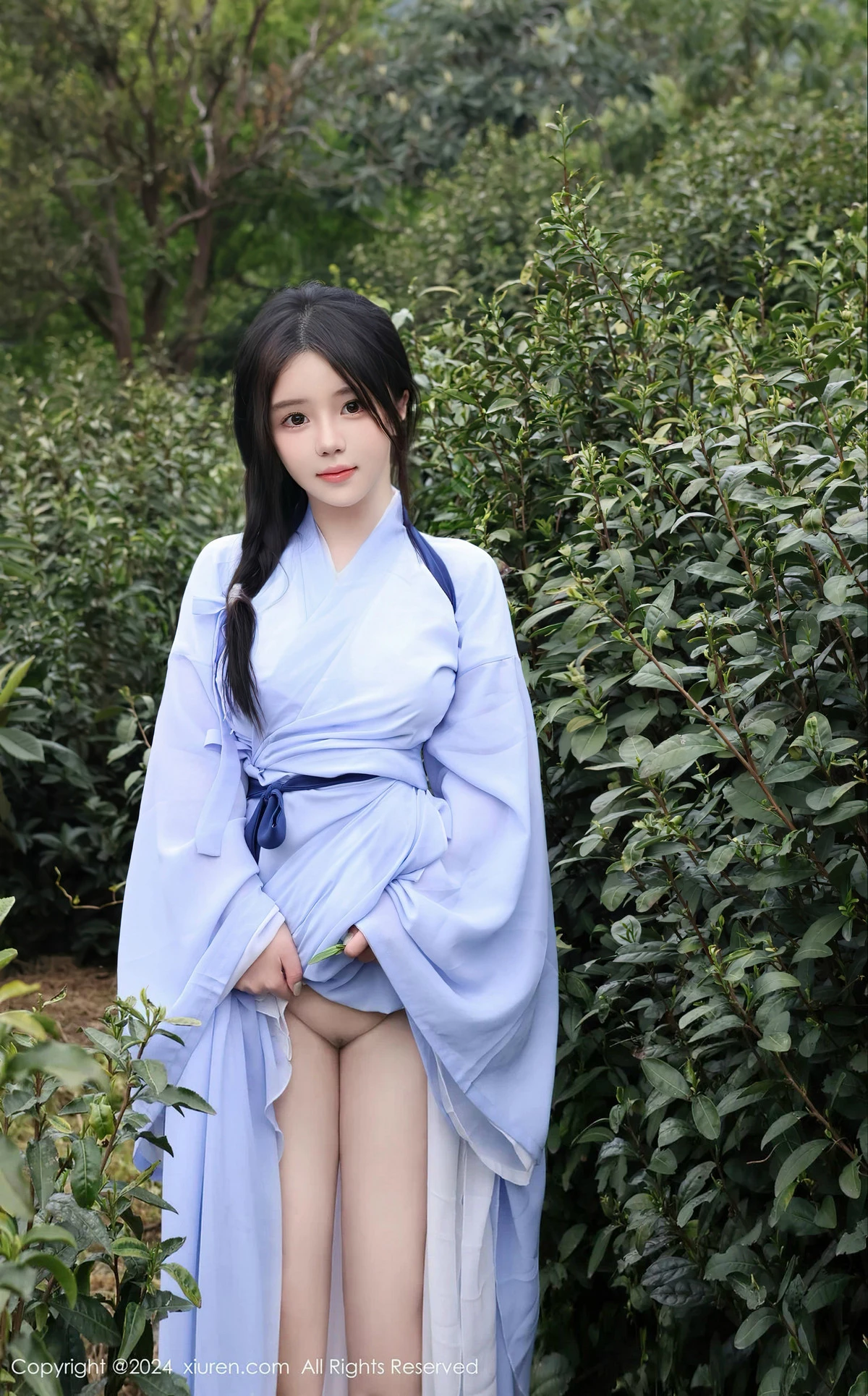 秀人集.com_[XiuRen秀人网]No.8386_模特小薯条nienie户外剧情性感蓝色连衣裙半脱秀惹火身材诱惑写真85P