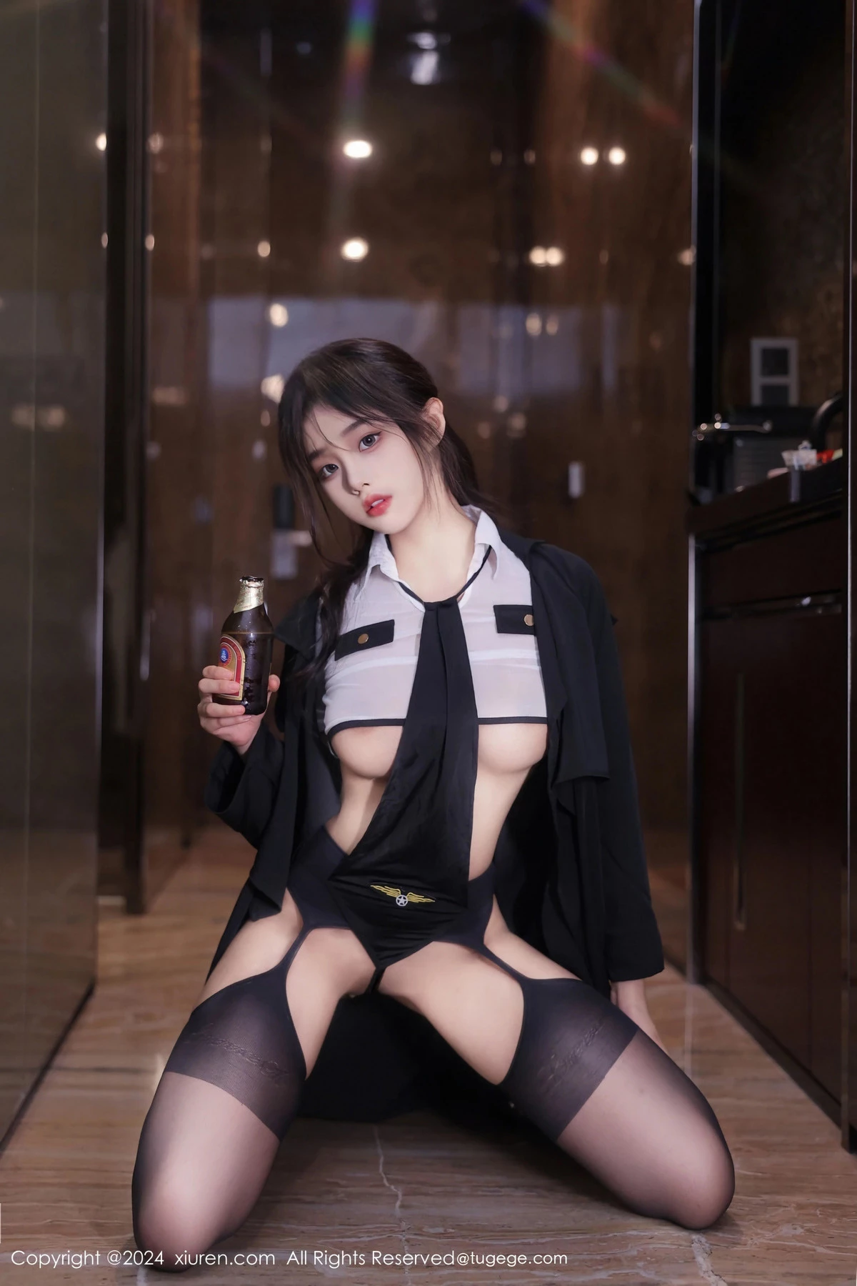 秀人集.com_[XiuRen秀人网]No.8265_新人模特王心悦性感白色薄透情趣制服配黑丝吊袜撩人诱惑写真77P