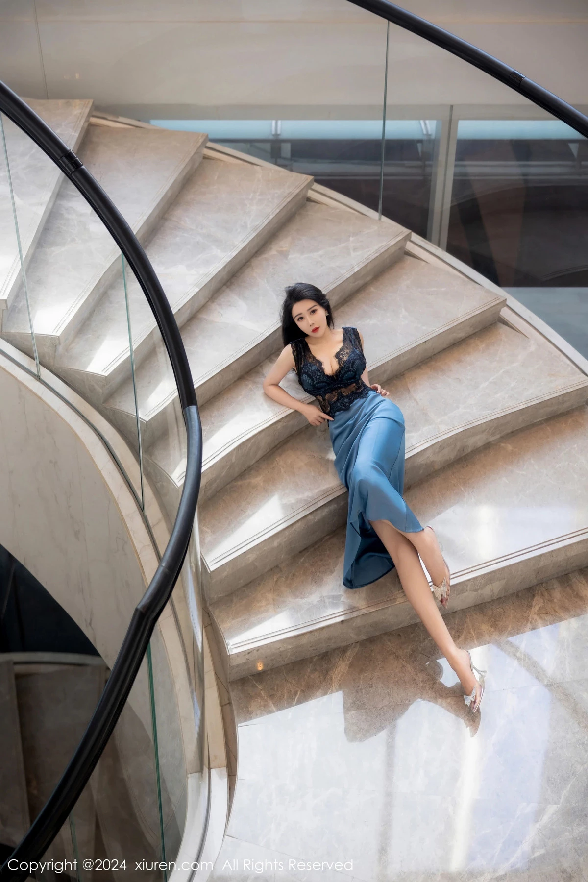 秀人集.com_[XiuRen秀人网]No.8466_模特李若汐性感蓝黑色长裙露黑色情趣内衣秀完美身材诱惑写真81P