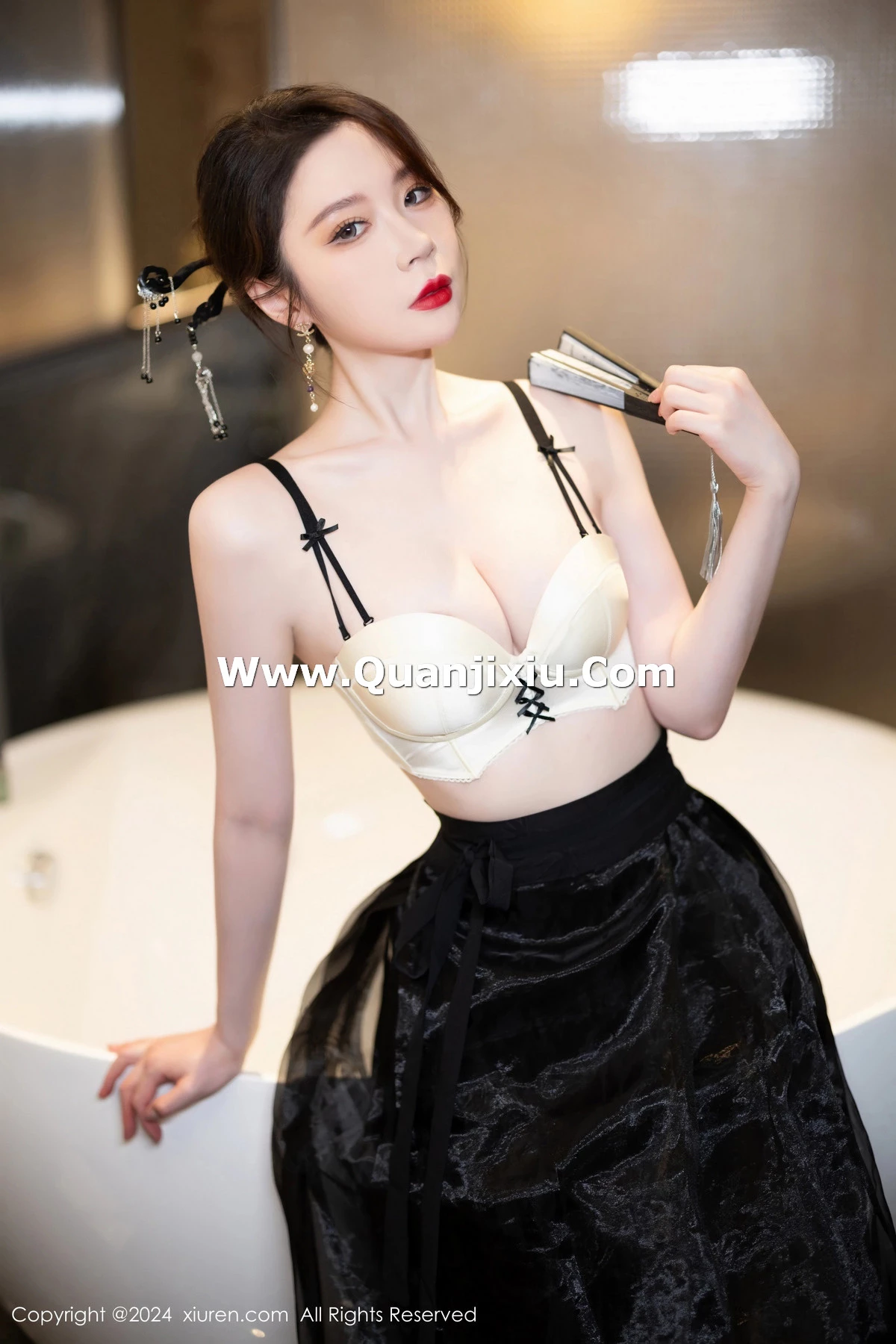 秀人集.com_[XiuRen秀人网]No.8465_模特梦心玥性感黑色长裙露浅黄色内衣秀高挑曼妙身姿诱惑写真82P