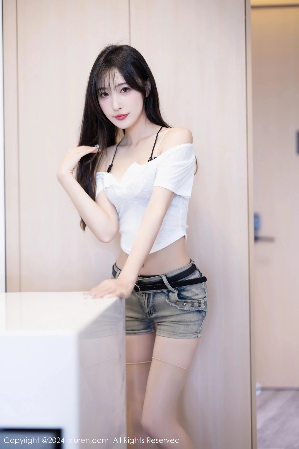 秀人集.com_[XiuRen秀人网]No.8504_模特林星阑性感白色短T配牛仔短裤露黑色蕾丝内衣撩人诱惑写真81P