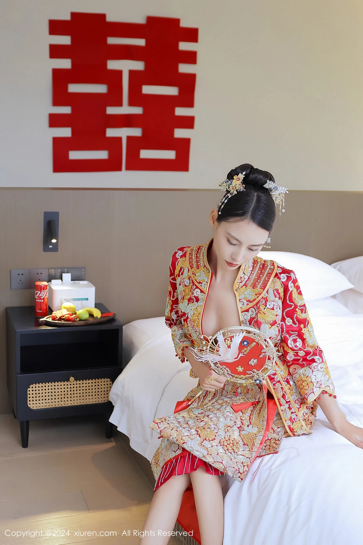 秀人集.com_[XiuRen秀人网]No.8534_模特Lingyu69新娘主题性感红色中式新娘服饰秀惹火身段诱惑写真77P