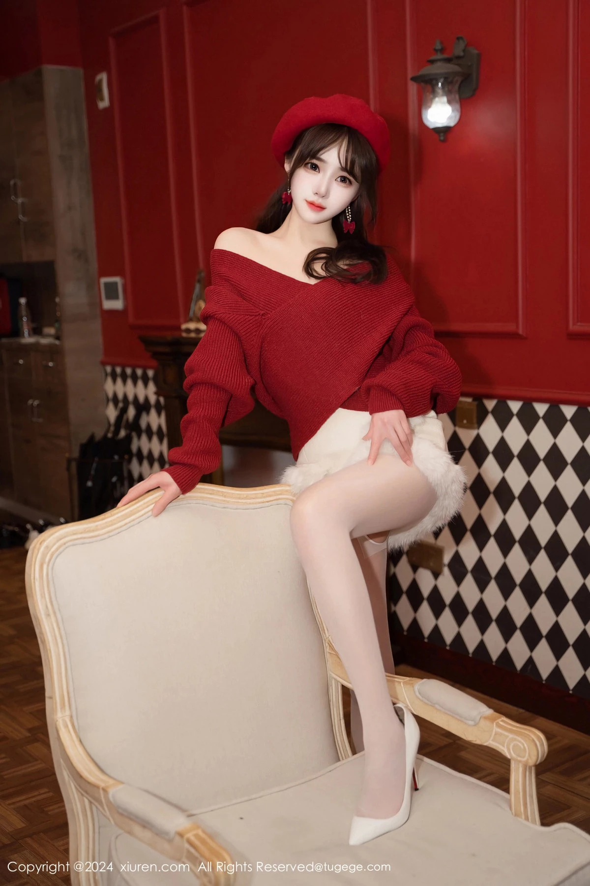 秀人集.com_[XiuRen秀人网]No.8551_模特林月月私房性感红色毛衣配开档肉丝秀柔美身姿完美诱惑写真81P