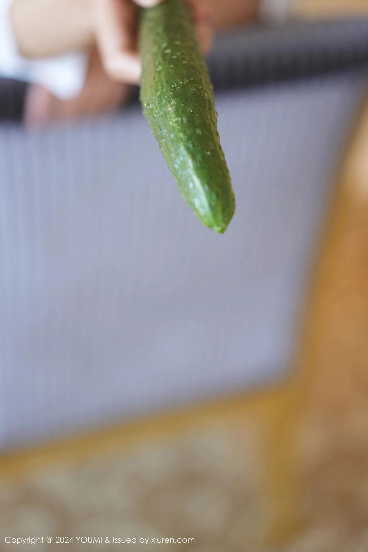 秀人集.com_[YouMi尤蜜荟]Vol.1063_模特赵可欣baby性感白T配黑短裙露超薄黑丝秀曼妙身姿诱惑写真73P