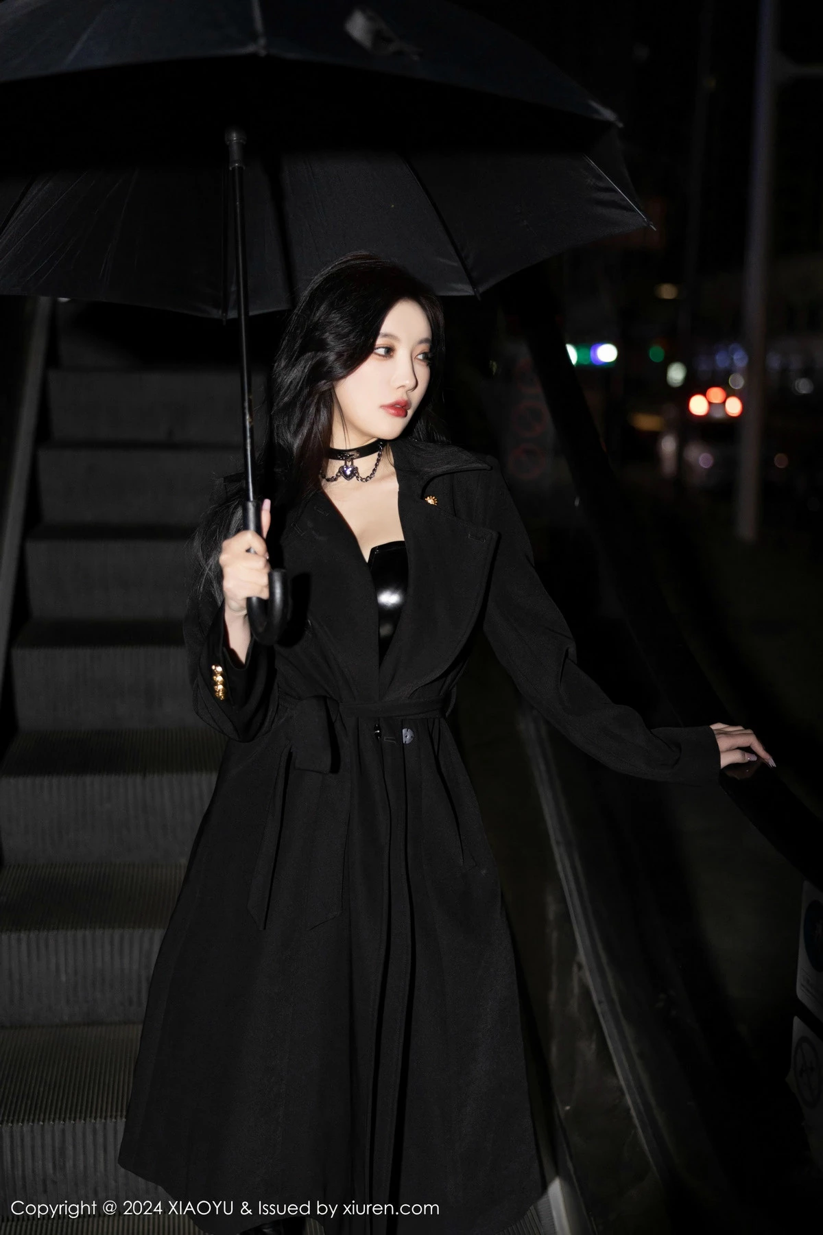 秀人集.com_[XiaoYu画语界]Vol.1241_女神杨晨晨Yome黑色外套露性感黑色皮质内衣秀丰腴身材诱惑写真85P