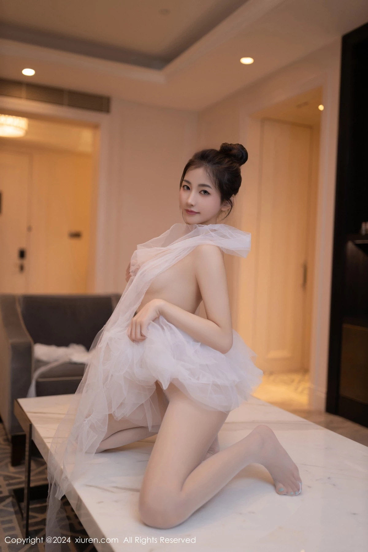 秀人集.com_[XiuRen秀人网]No.8657_模特鱼尾fish私房性感白色芭蕾短裙配白丝袜秀美腿玉足迷人写真80P