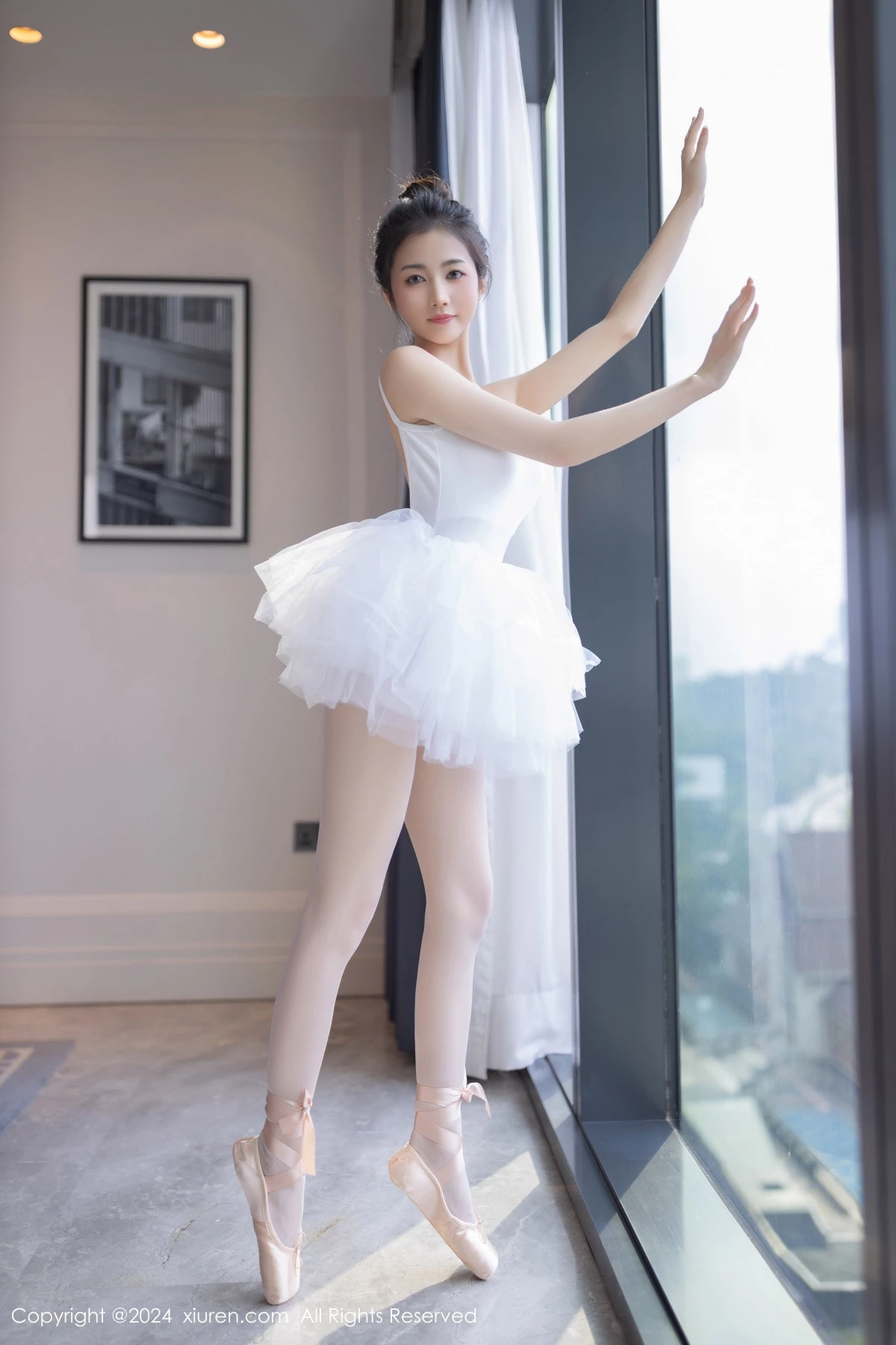 秀人集.com_[XiuRen秀人网]No.8657_模特鱼尾fish私房性感白色芭蕾短裙配白丝袜秀美腿玉足迷人写真80P