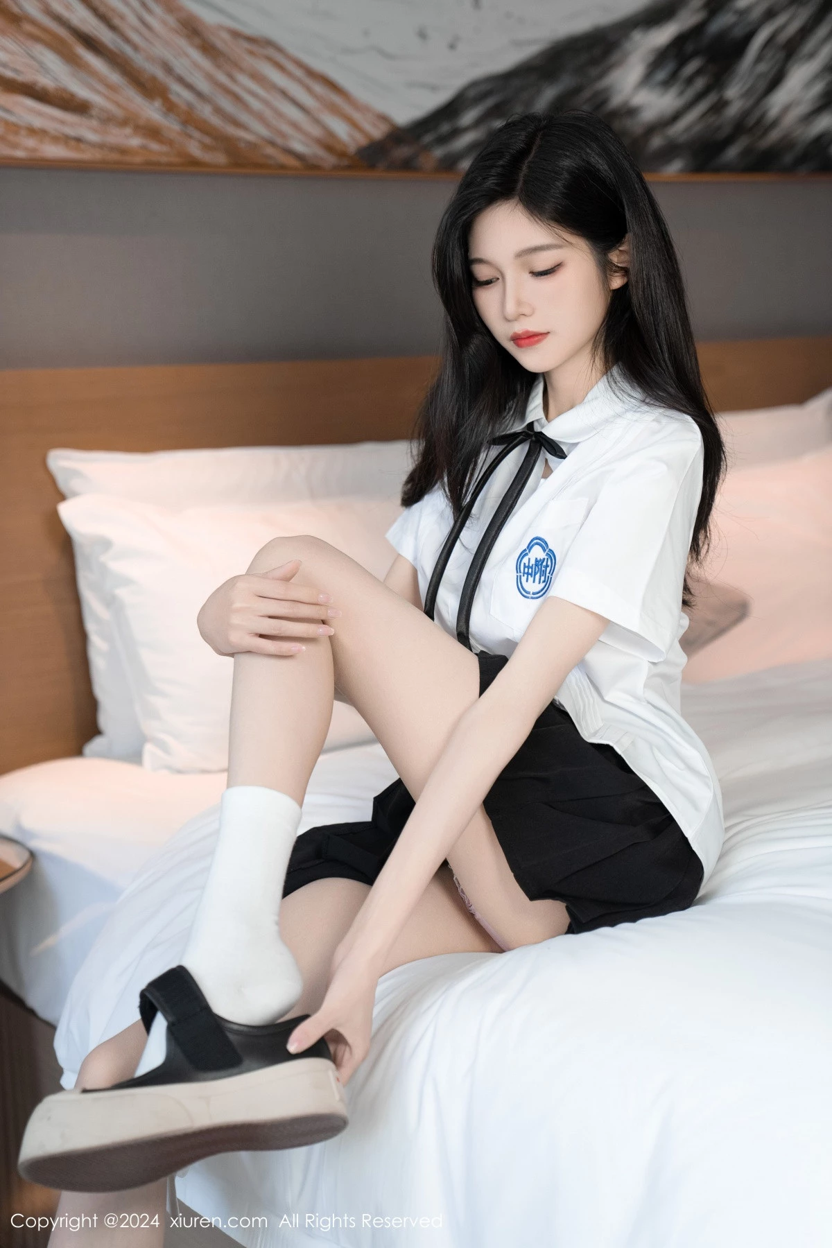 秀人集.com_[XiuRen秀人网]No.8671_模特程程程性感学生制服半脱露粉色内衣秀苗条身材迷人诱惑写真90P