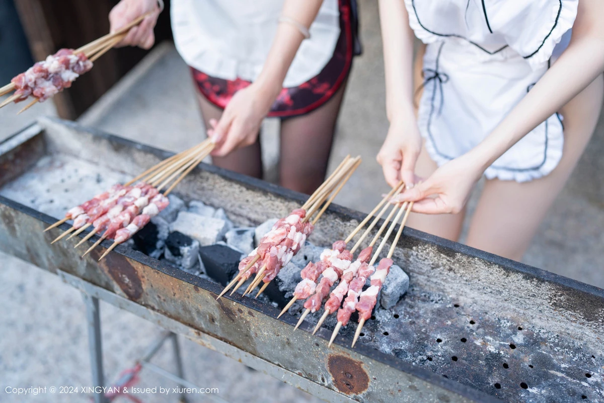 秀人集.com_[XINGYAN星颜社]VOL.242_模特合集女神潘思沁＆林幼一烧烤场景性感服饰秀完美身材诱惑写真80P