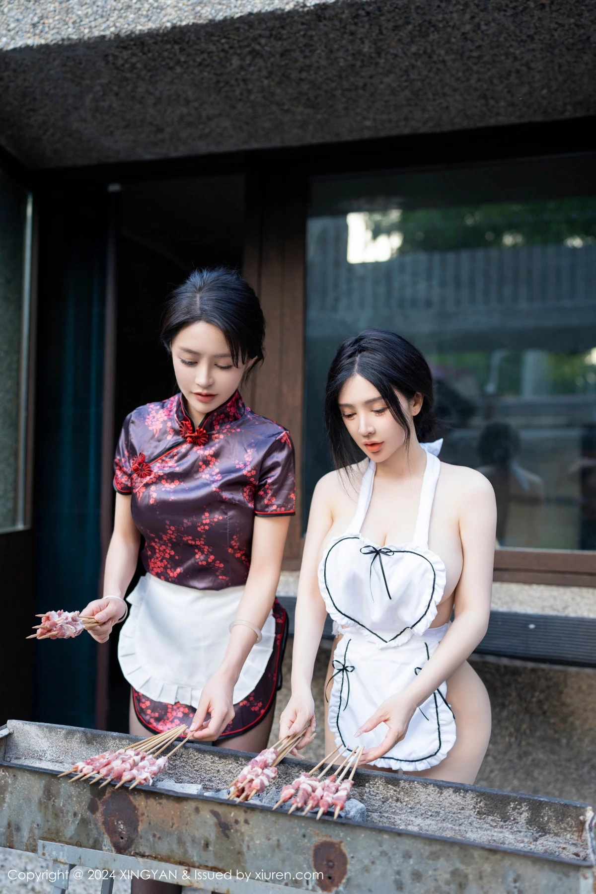 秀人集.com_[XINGYAN星颜社]VOL.242_模特合集女神潘思沁＆林幼一烧烤场景性感服饰秀完美身材诱惑写真80P