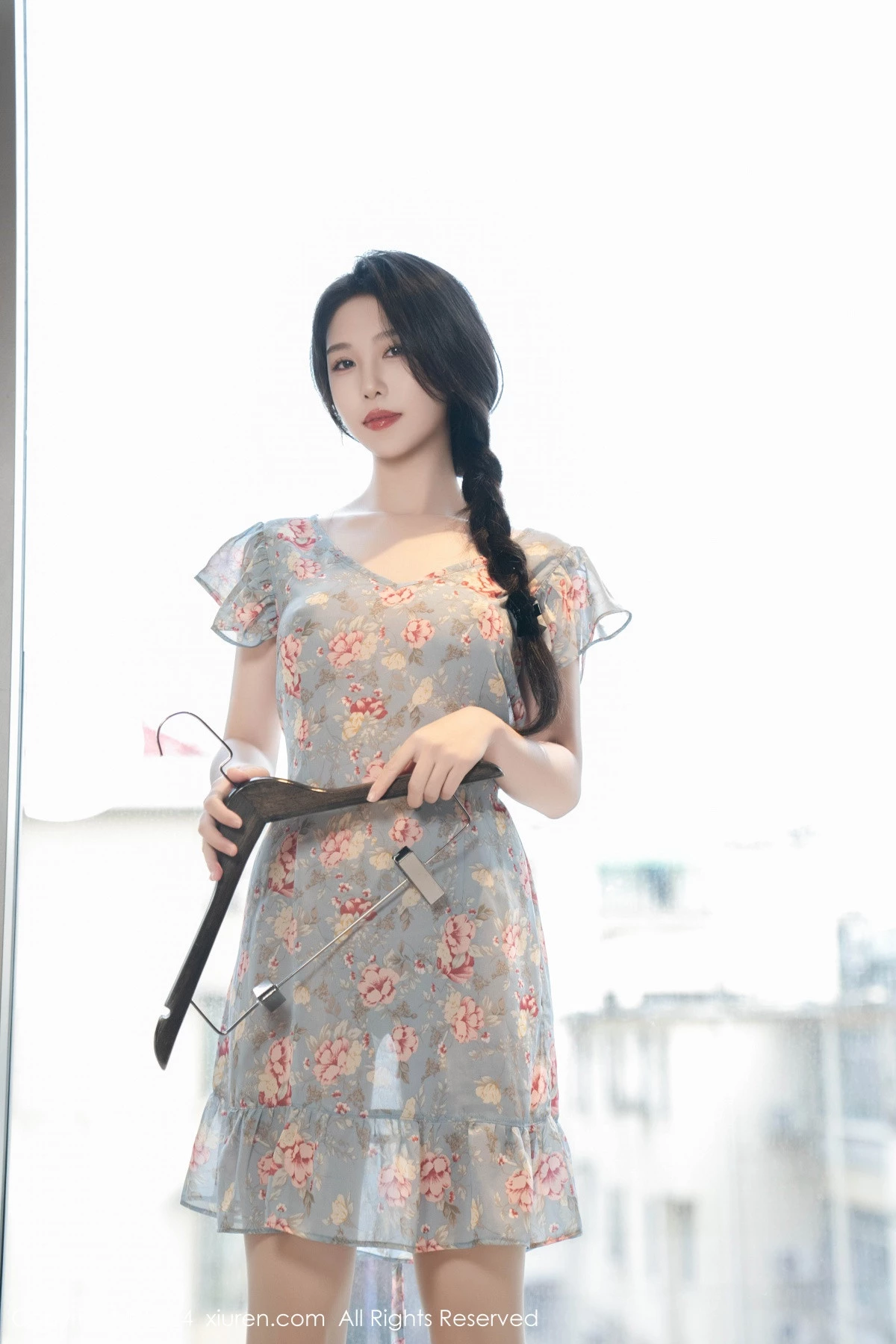 秀人集.com_[XiuRen秀人网]No.8704_模特利世性感花纹图案连衣短裙配超薄肉丝秀曼妙身姿诱惑写真80P