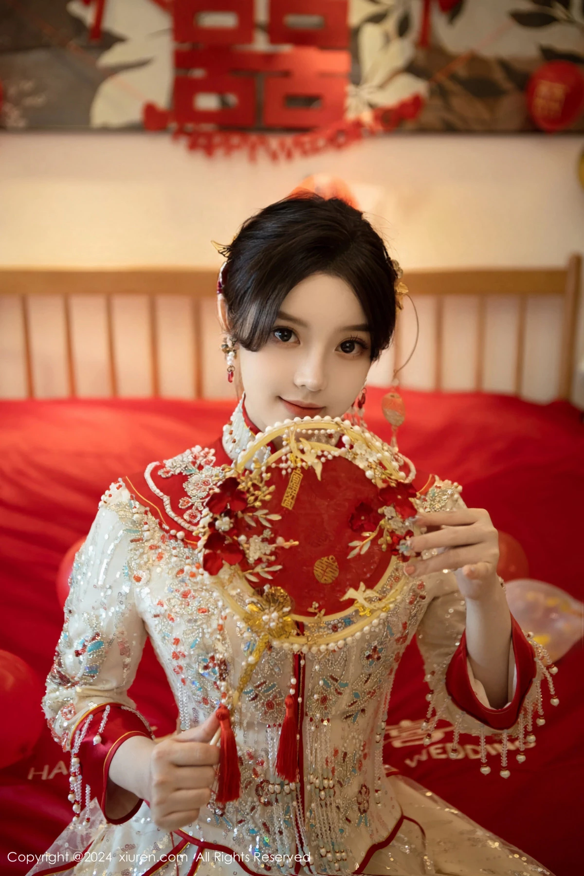 秀人集.com_[XiuRen秀人网]No.8780_模特豆瓣酱闹新娘主题红色新娘装配超薄肉丝秀丰腴身材诱惑写真111P