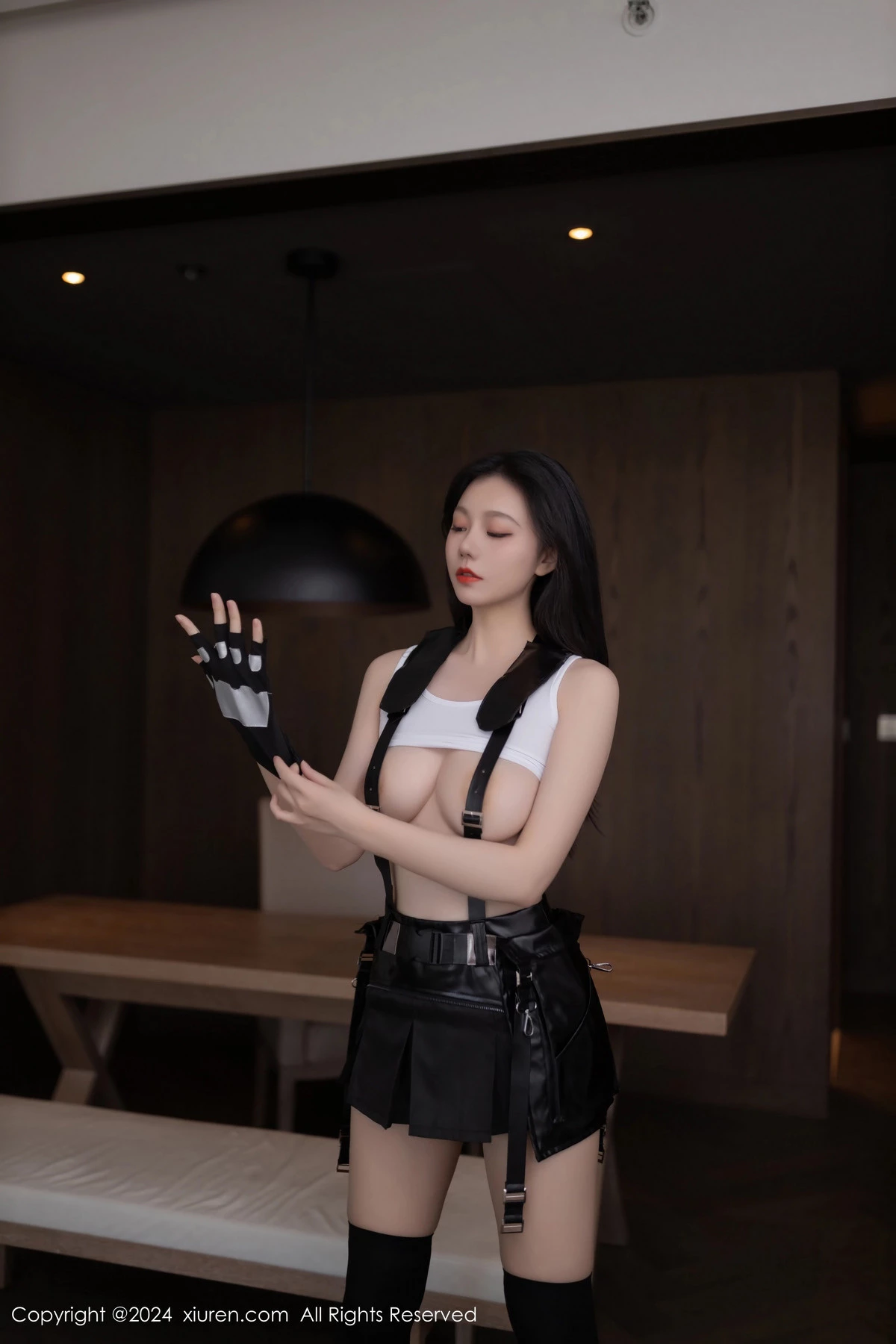 秀人集.com_[XiuRen秀人网]No.8829_模特安然anran性感CosPlay蒂法服饰配黑丝袜秀柔美身姿诱惑写真80P