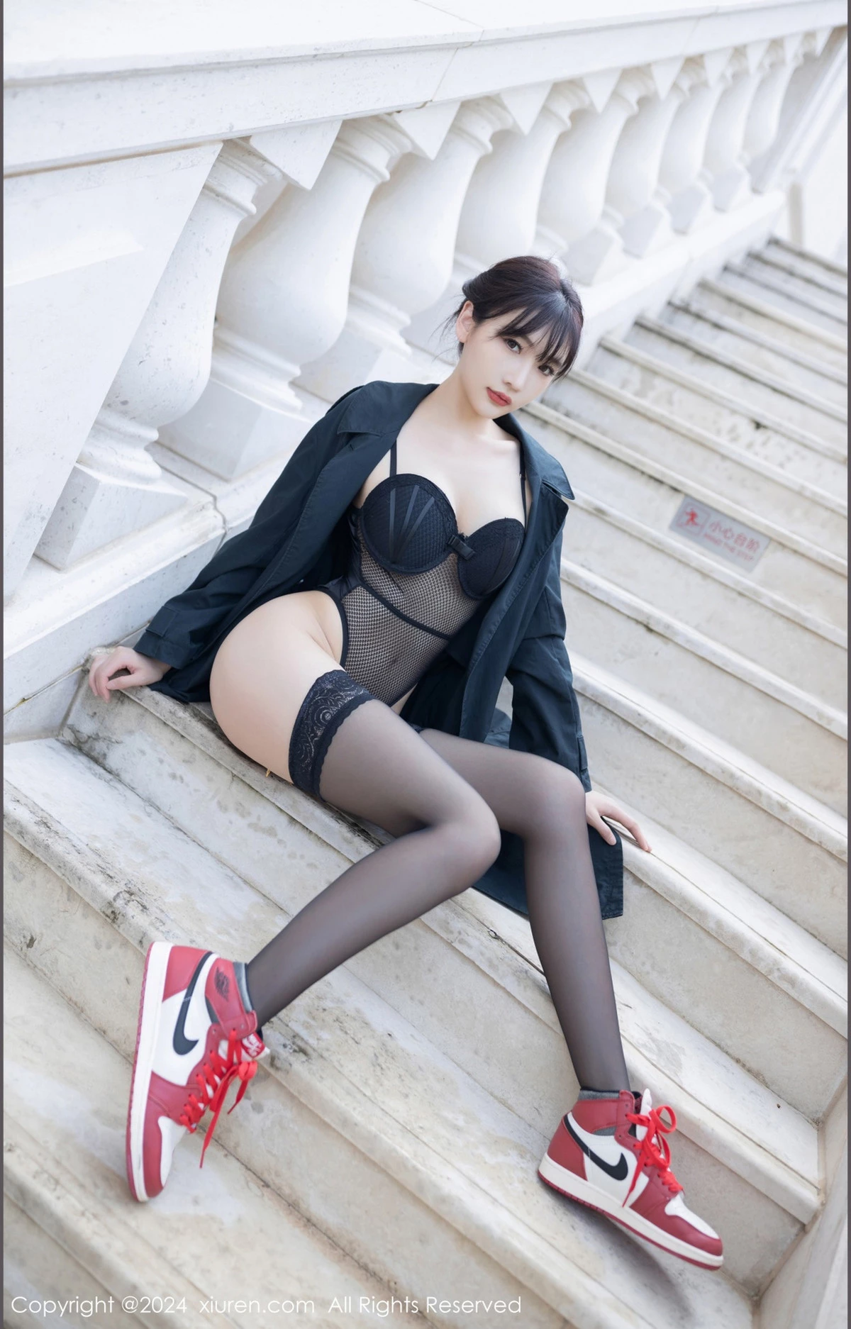 秀人集.com_[XiuRen秀人网]No.8844_模特陆萱萱性感黑色蕾丝情趣服饰配黑丝袜秀柔美身姿诱惑写真80P