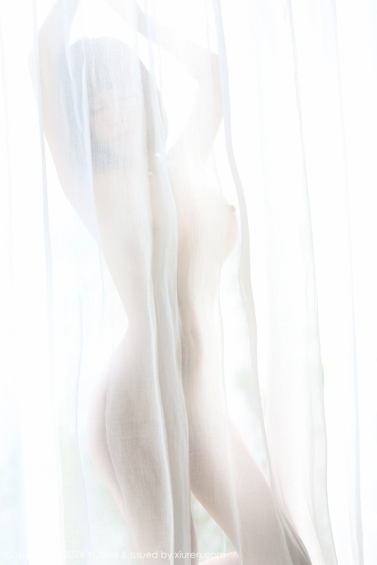 秀人集.com_[YouMi尤蜜荟]Vol.1083_女神王雨纯私房性感白色衬衫配超薄肉丝秀曼妙身姿完美诱惑写真102P