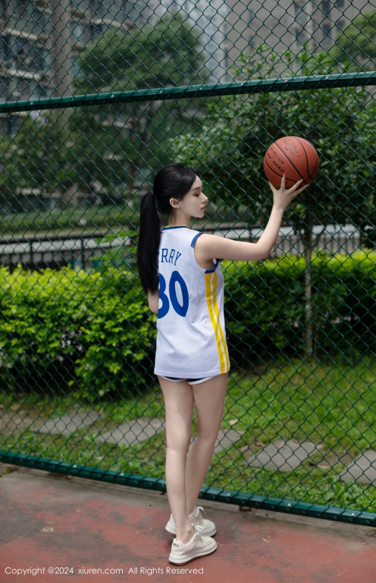 秀人集.com_[XiuRen秀人网]No.8744_模特合集女神豆瓣酱蓝球场景互动性感黑色情趣内衣惹火诱惑写真83P