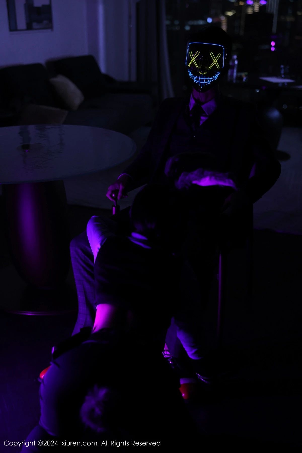 秀人集.com_[XiuRen秀人网]No.9071_模特麦田性感兔子造型黑色制服配超薄黑丝秀曼妙身姿诱惑写真87P