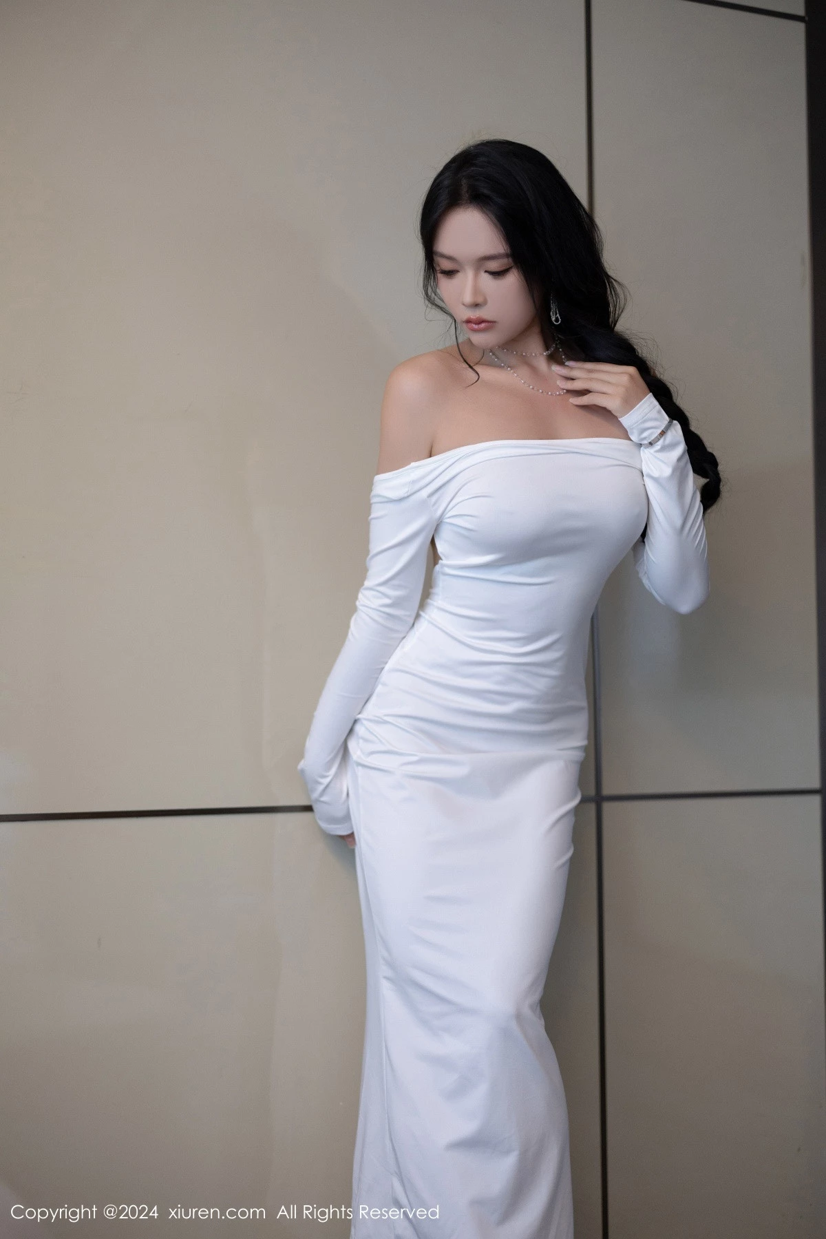 秀人集.com_[XiuRen秀人网]No.9115_模特娜比性感白色连衣裙+黑色蕾丝情趣内衣秀凹凸身材诱惑写真81P