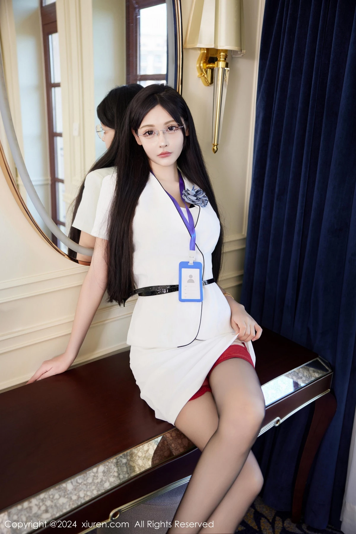 秀人集.com_[XiuRen秀人网]No.9049_模特智恩baby私房性感黑色内衣配黑丝吊袜秀丰腴美臀诱惑写真70P