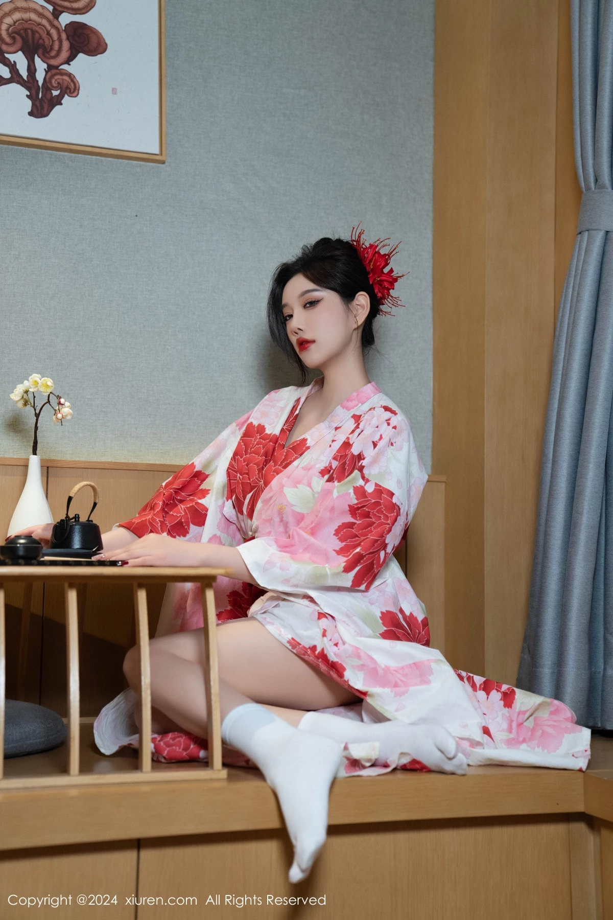 秀人集.com_[XiuRen秀人网]No.9208_女神杨晨晨性感红色花朵服饰露红色情趣内衣秀丰腴身材诱惑写真96P