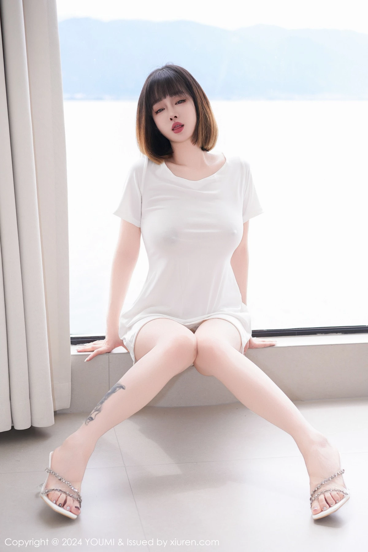 秀人集.com_[YouMi尤蜜荟]Vol.1100_女神王雨纯大理旅拍性感白色露背服饰半撩秀曼妙身姿惹火写真67P