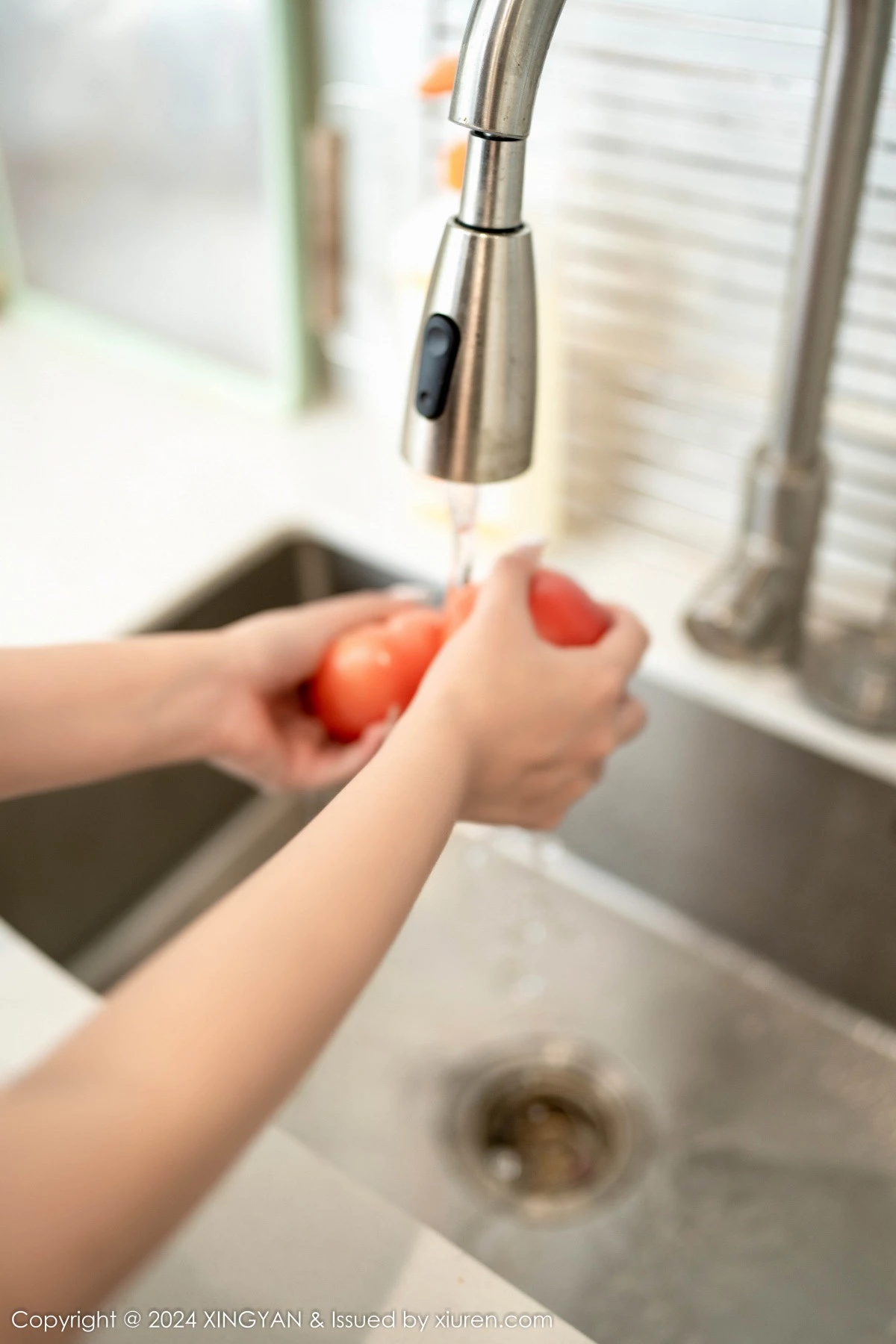 秀人集.com_[XINGYAN星颜社]VOL.274_模特黎秋秋居家小妹妹主题性感浅色内衣秀完美身材诱惑写真80P