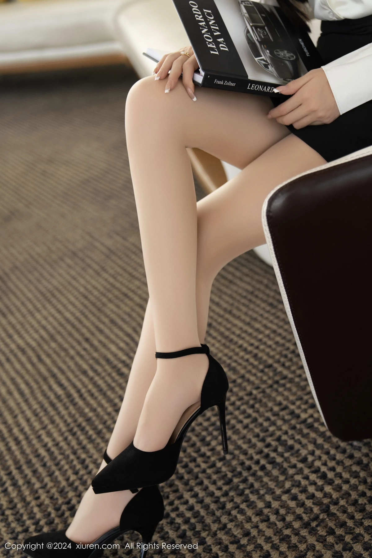 秀人集.com_[XiuRen秀人网]No.9237_模特林星阑性感蓝兔子装扮配超薄黑丝秀曼妙身姿迷人诱惑写真107P