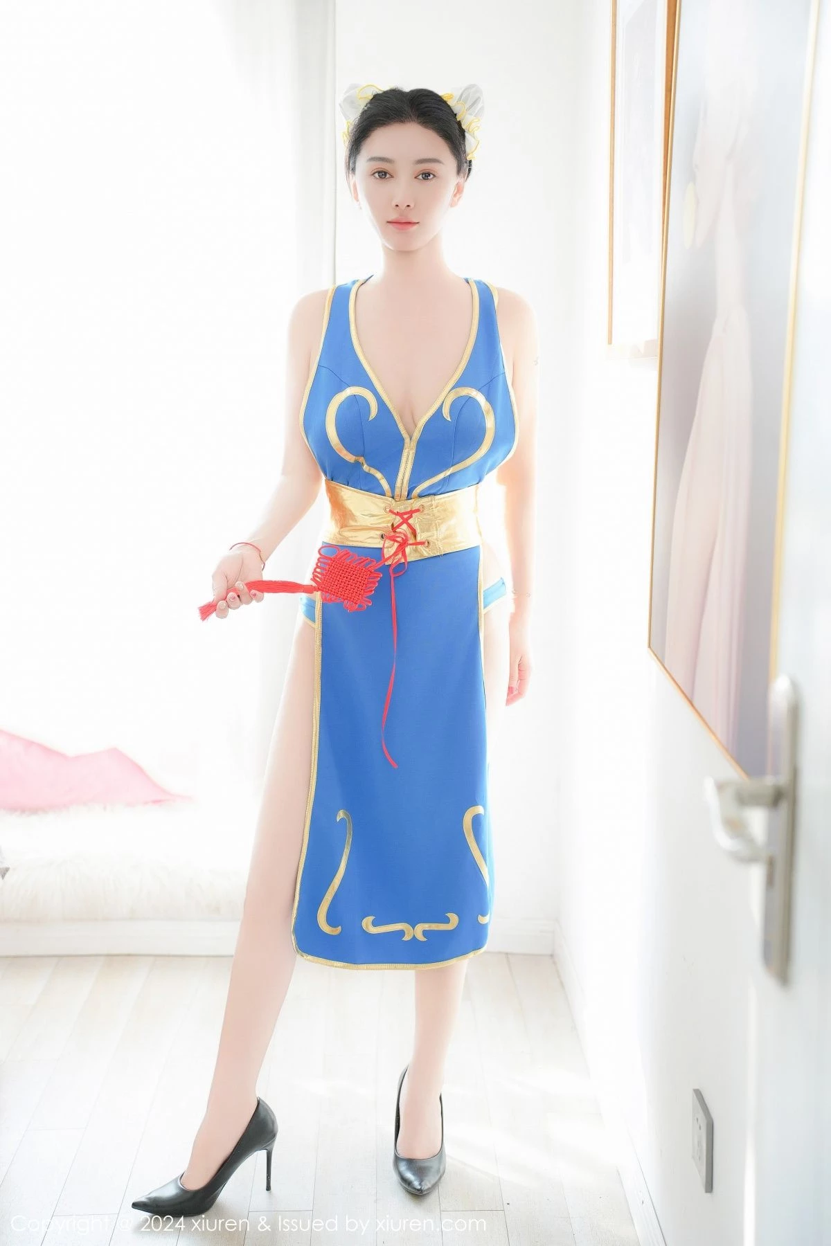 秀人集.com_[XiuRen秀人网]No.9252_模特雅茹老师性感蓝色COSPLAY服饰秀白嫩柔美身姿诱惑写真61P