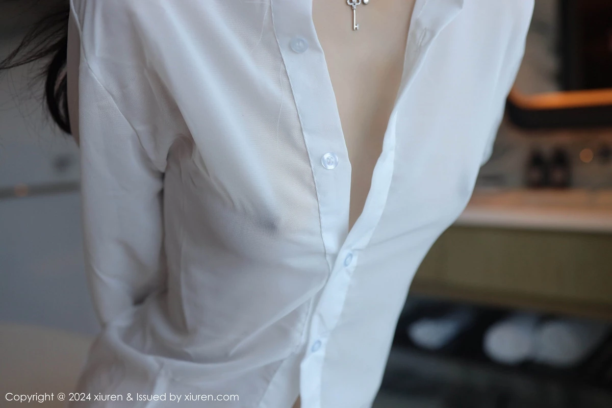 秀人集.com_[XiuRen秀人网]No.9251_新人模特林好好私房浴室性感白色衬衣半脱秀曼妙身姿诱惑写真67P