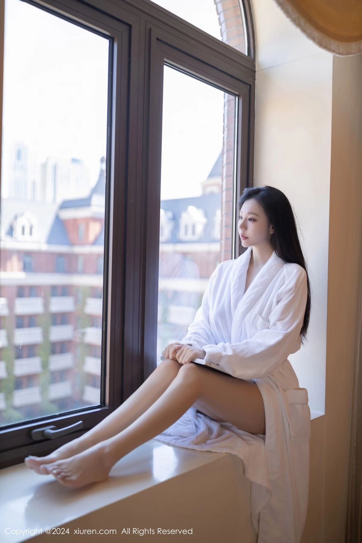 秀人集.com_[XiuRen秀人网]No.9281_模特安然anran性感白色浴袍配白色浴巾秀柔美身段撩人诱惑写真80P