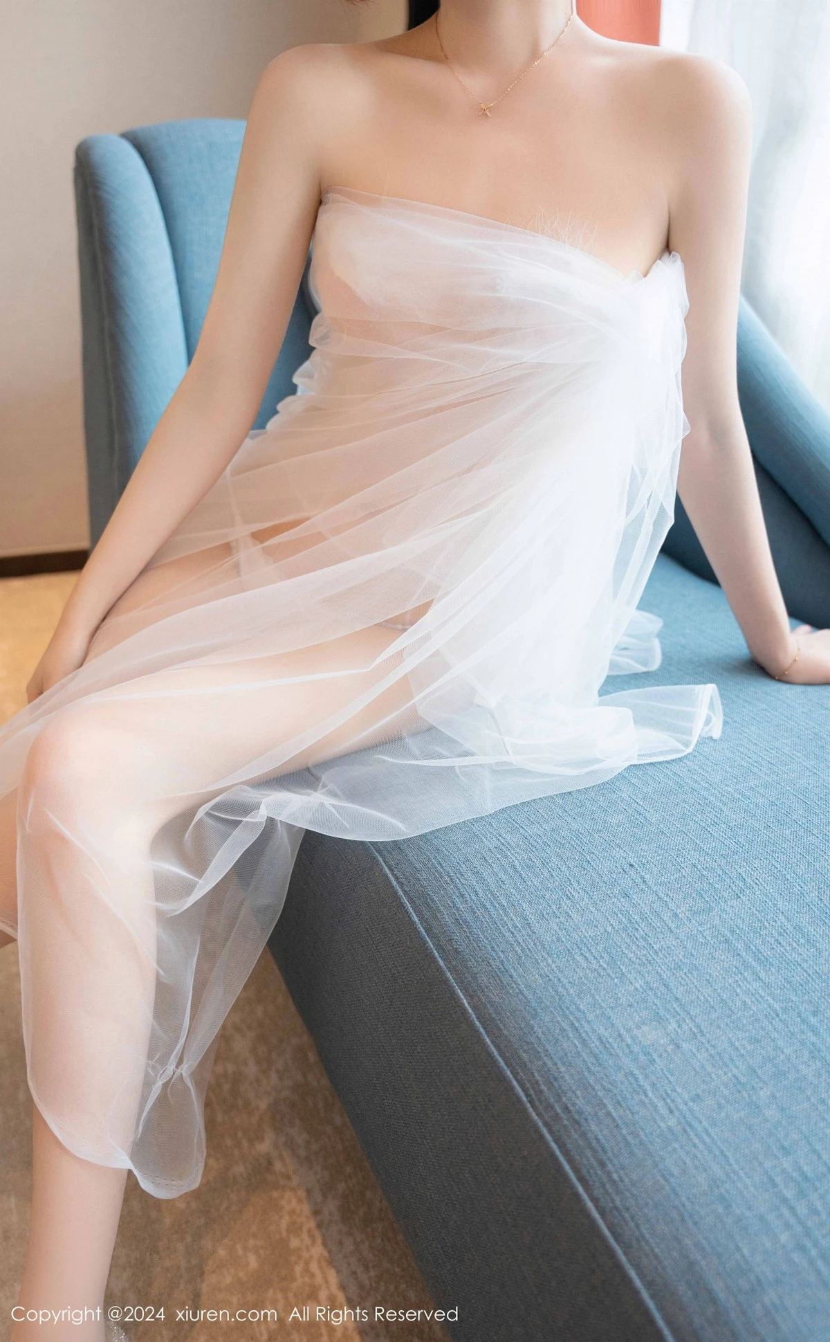 秀人集.com_[XiuRen秀人网]No.9318_模特白芷yy私房性感透明白纱露白色情趣内衣秀火辣身材诱惑写真76P