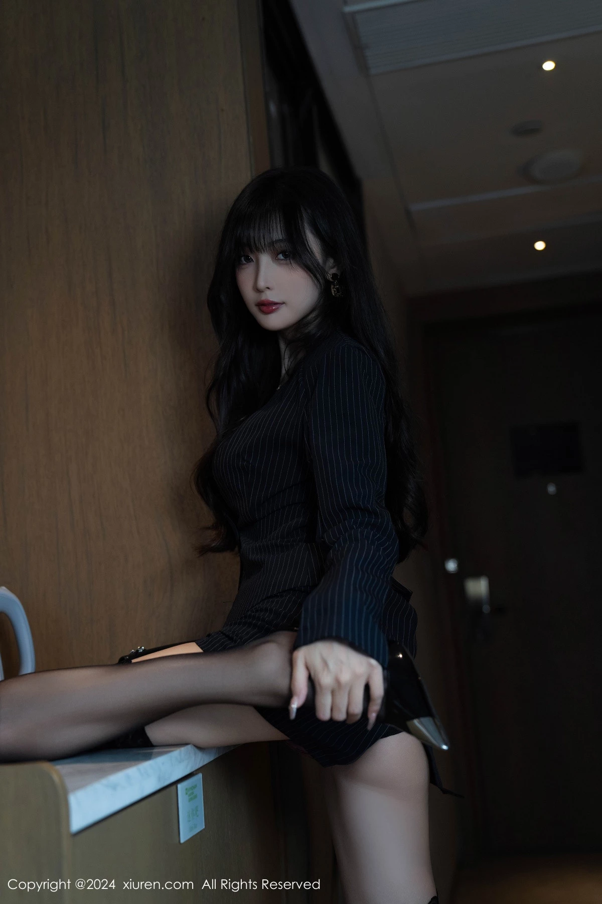 秀人集.com_[XiuRen秀人网]No.9186_模特林星阑私房性感紫色情趣内衣配黑丝袜秀曼妙身姿诱惑写真90P