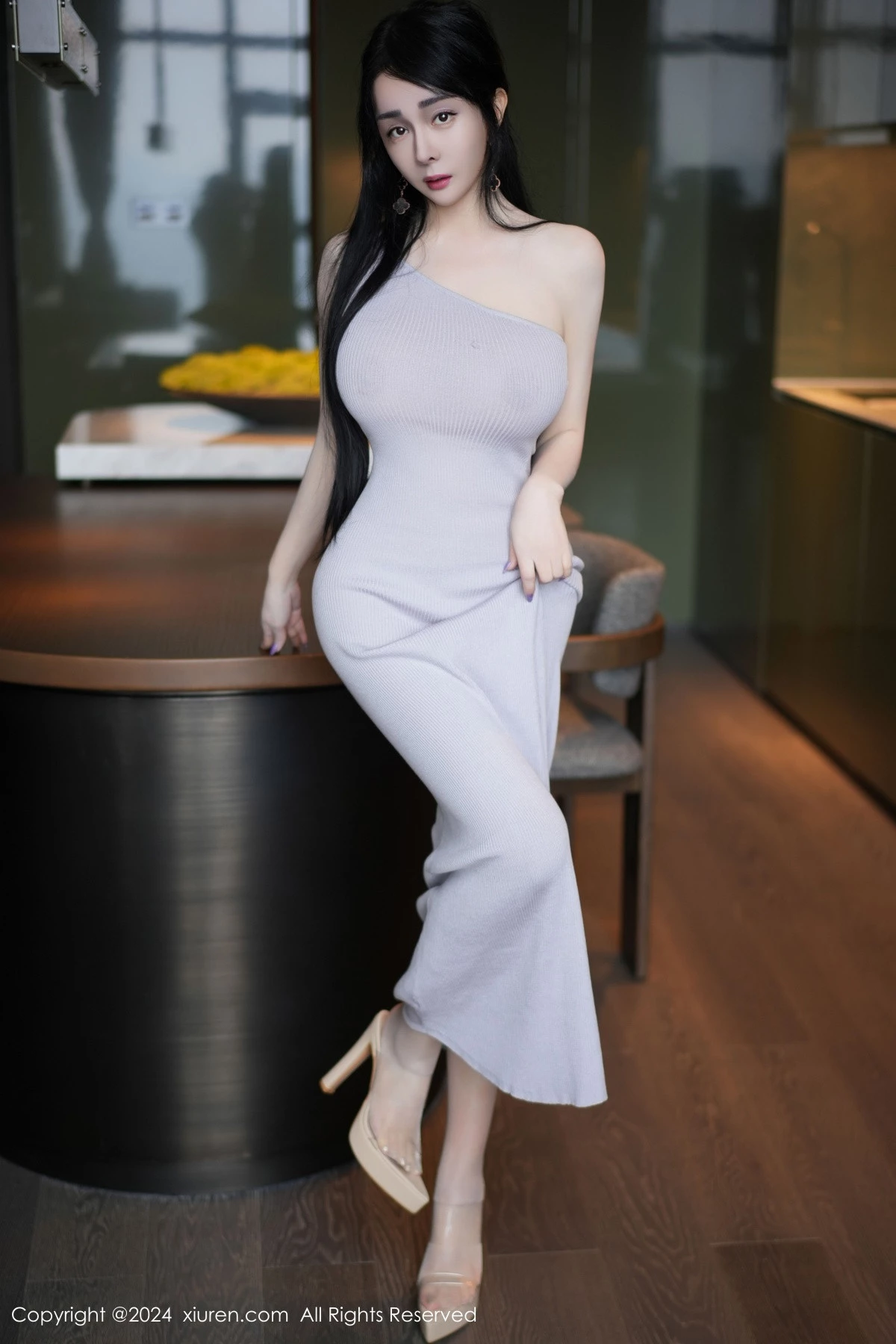 秀人集.com_[XiuRen秀人网]No.9183_模特允爾私房性感紫色连衣裙配肉色丝袜秀丰腴身材撩人诱惑写真70P