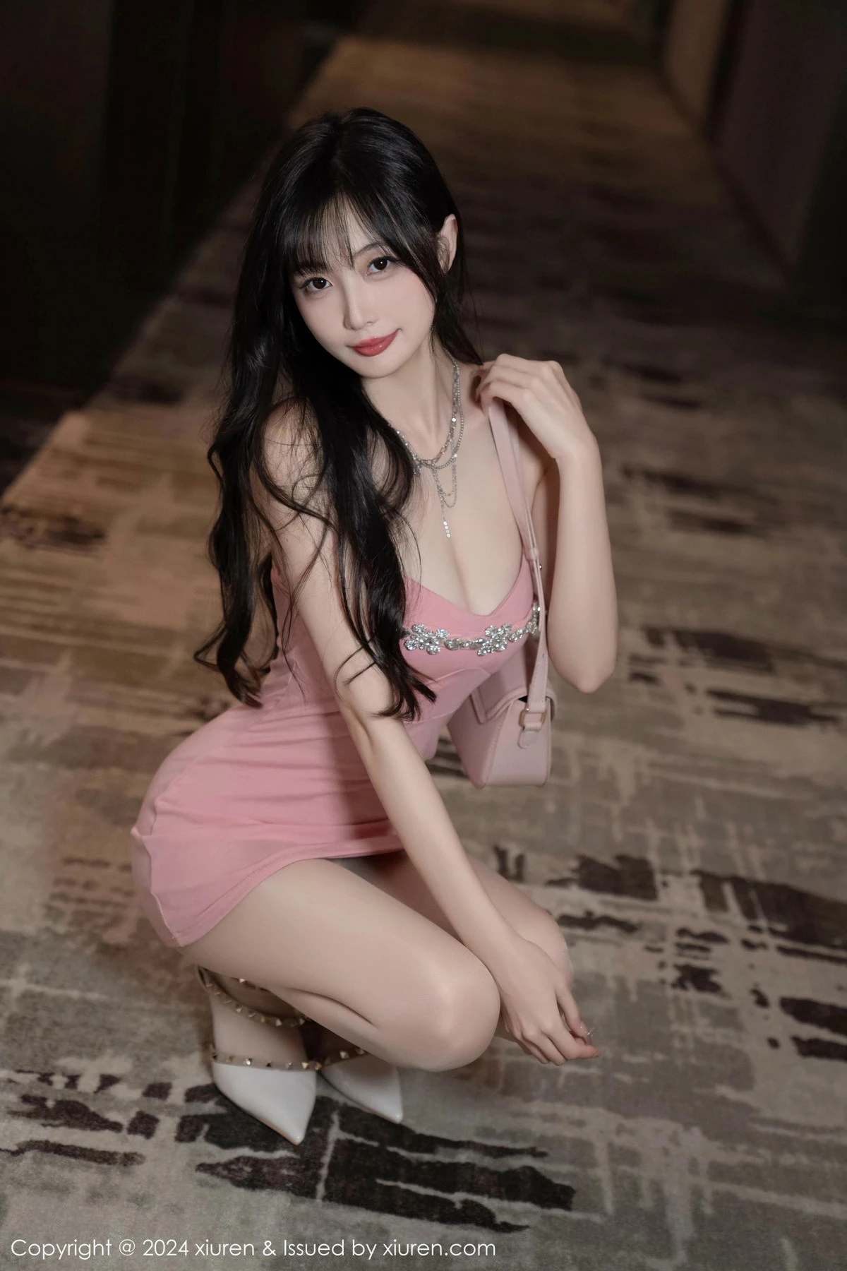 秀人集.com_[XiuRen秀人网]No.9380_模特林星阑性感粉色吊带裙+兔子装情趣内衣秀曼妙身姿诱惑写真107P