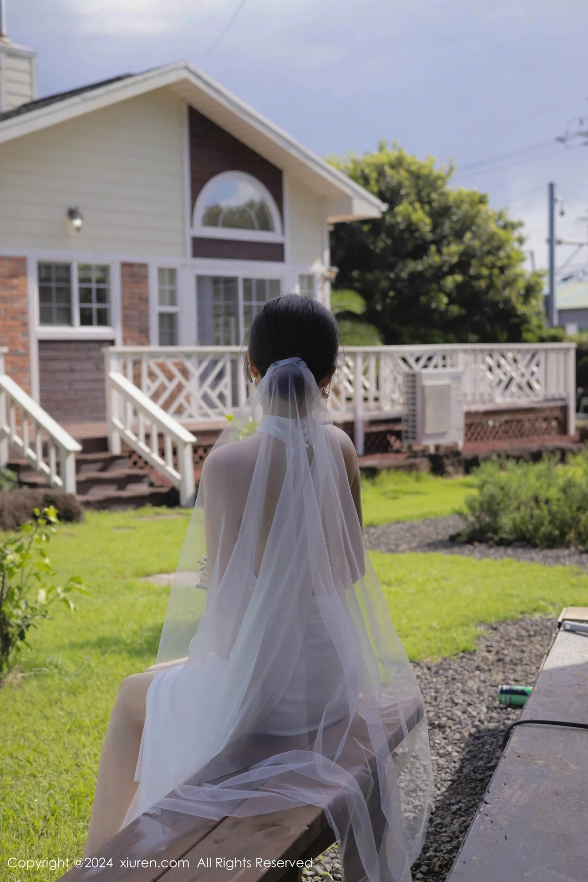 秀人集.com_[XiuRen秀人网]No.9387_模特鱼子酱Fish婚礼主题性感白色婚纱配白丝袜秀曼妙身姿诱惑写真81P