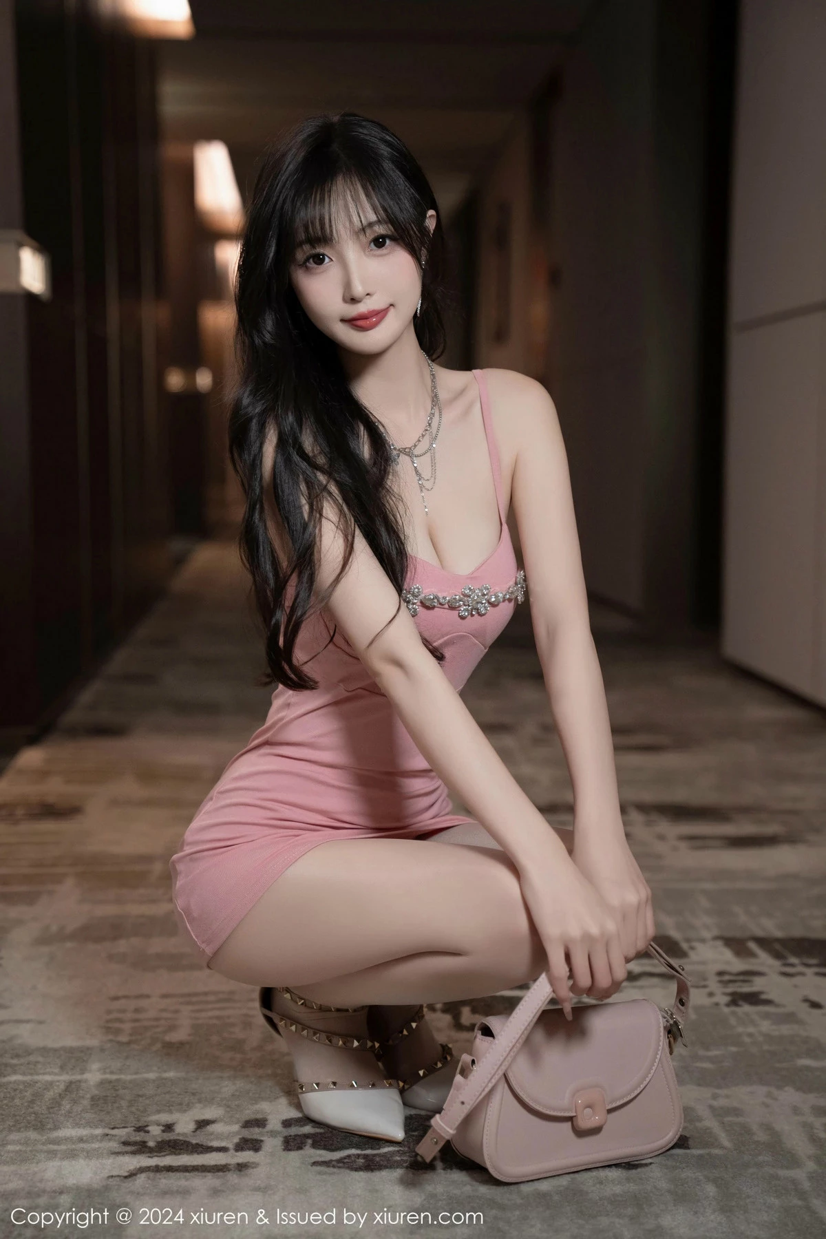 秀人集.com_[XiuRen秀人网]No.9380_模特林星阑性感粉色吊带裙+兔子装情趣内衣秀曼妙身姿诱惑写真107P