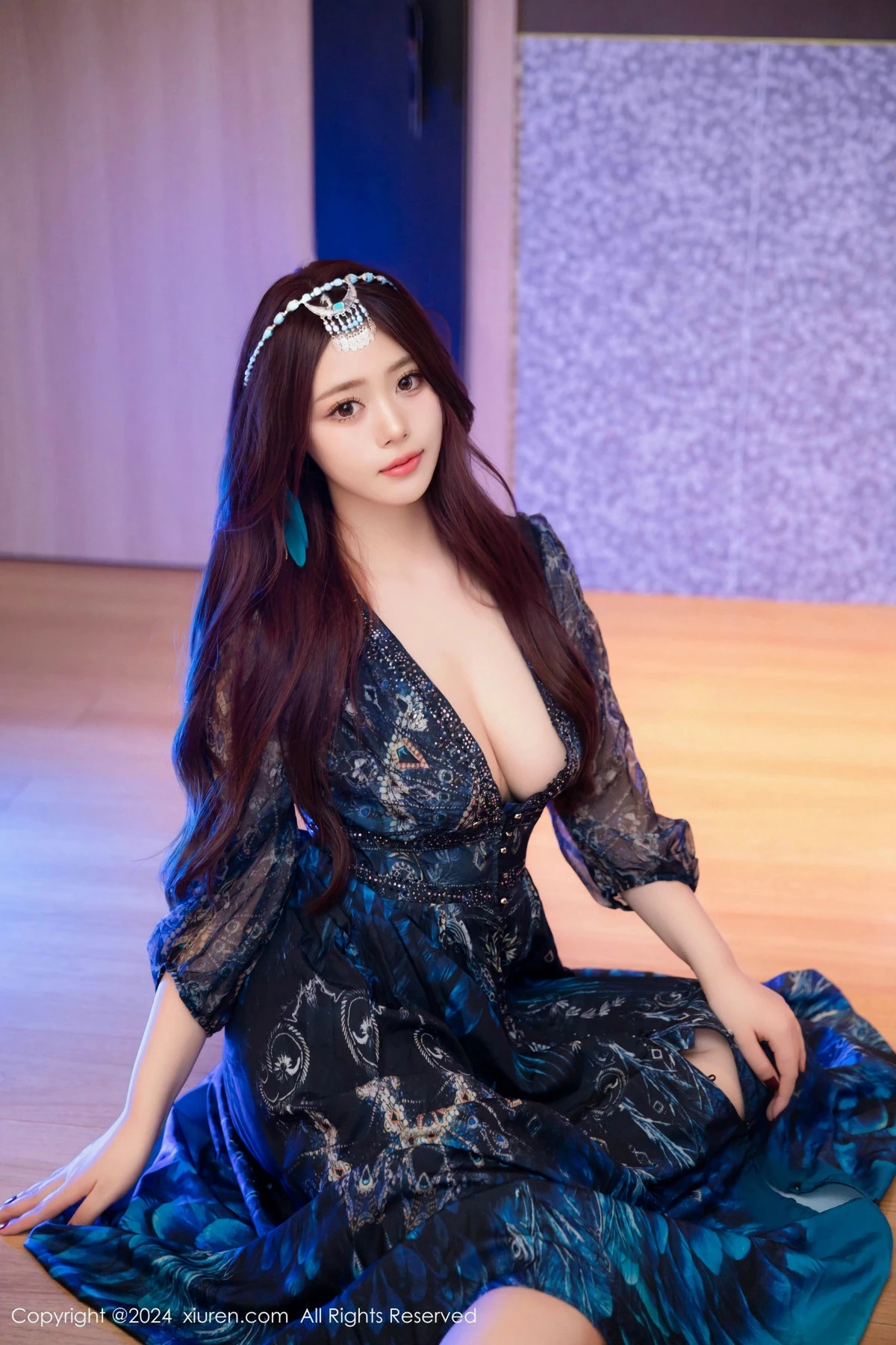 秀人集.com_[XiuRen秀人网]No.9403_模特蛋蛋宝性感异域风情服露蕾丝内衣配开档黑丝秀翘臀诱惑写真78P