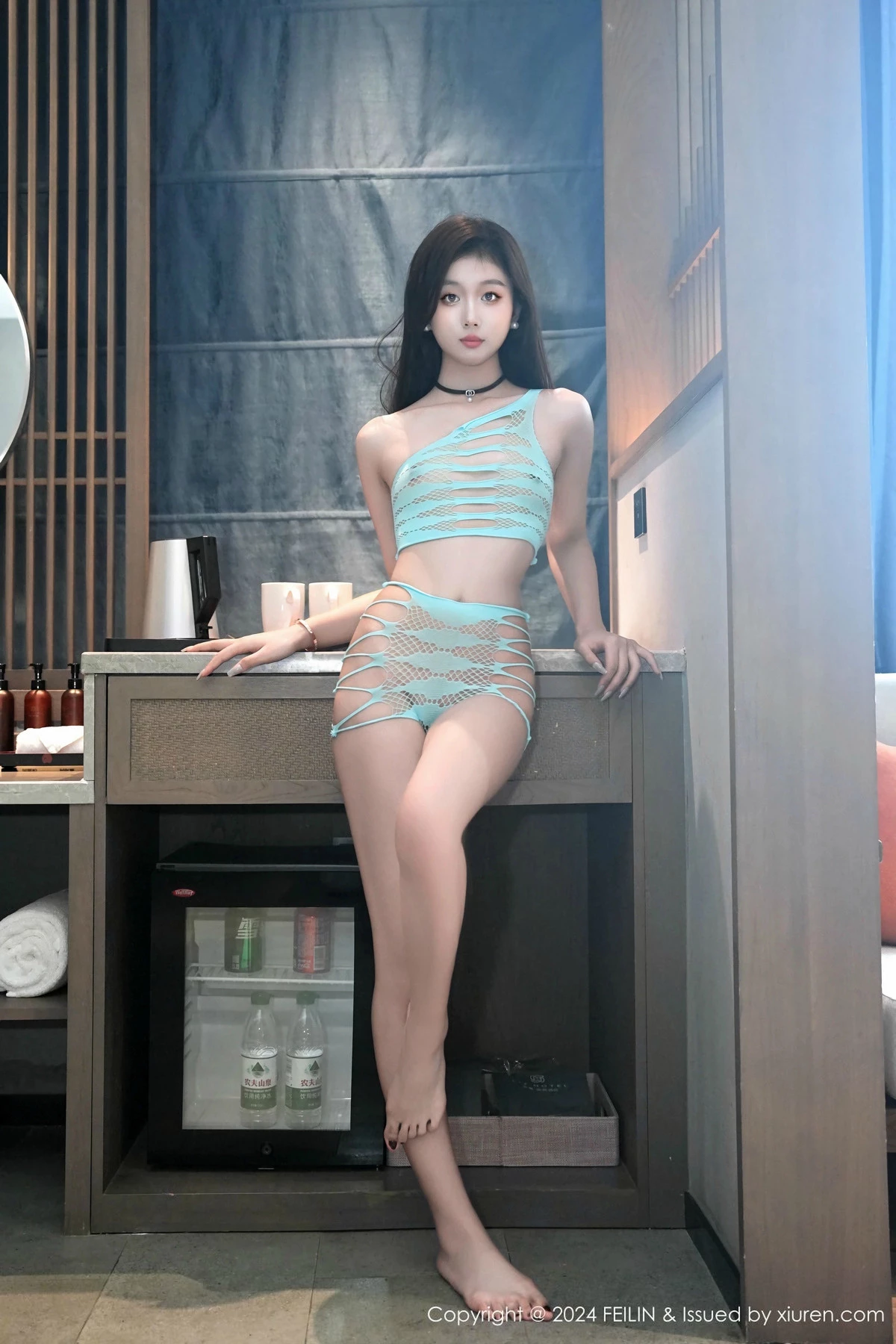 秀人集.com_[FeiLin嗲囡囡]VOL.482_模特江念鱼私房性感绿色网状情趣服饰秀完美身材迷人诱惑写真60P