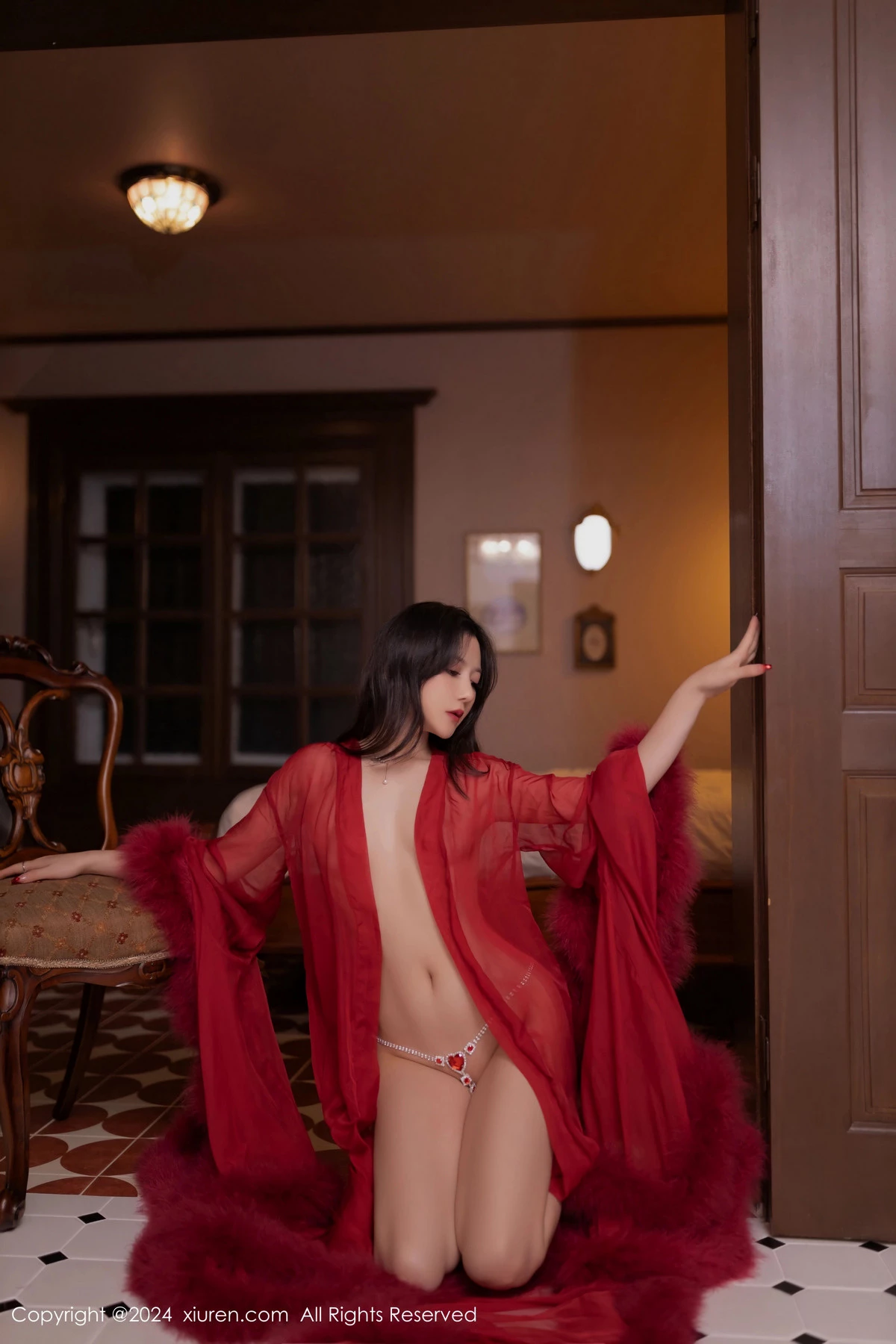 秀人集.com_[XiuRen秀人网]No.9422_模特鱼子酱Fish红玫瑰主题红色吊带连衣裙秀曼妙身姿迷人诱惑写真80P