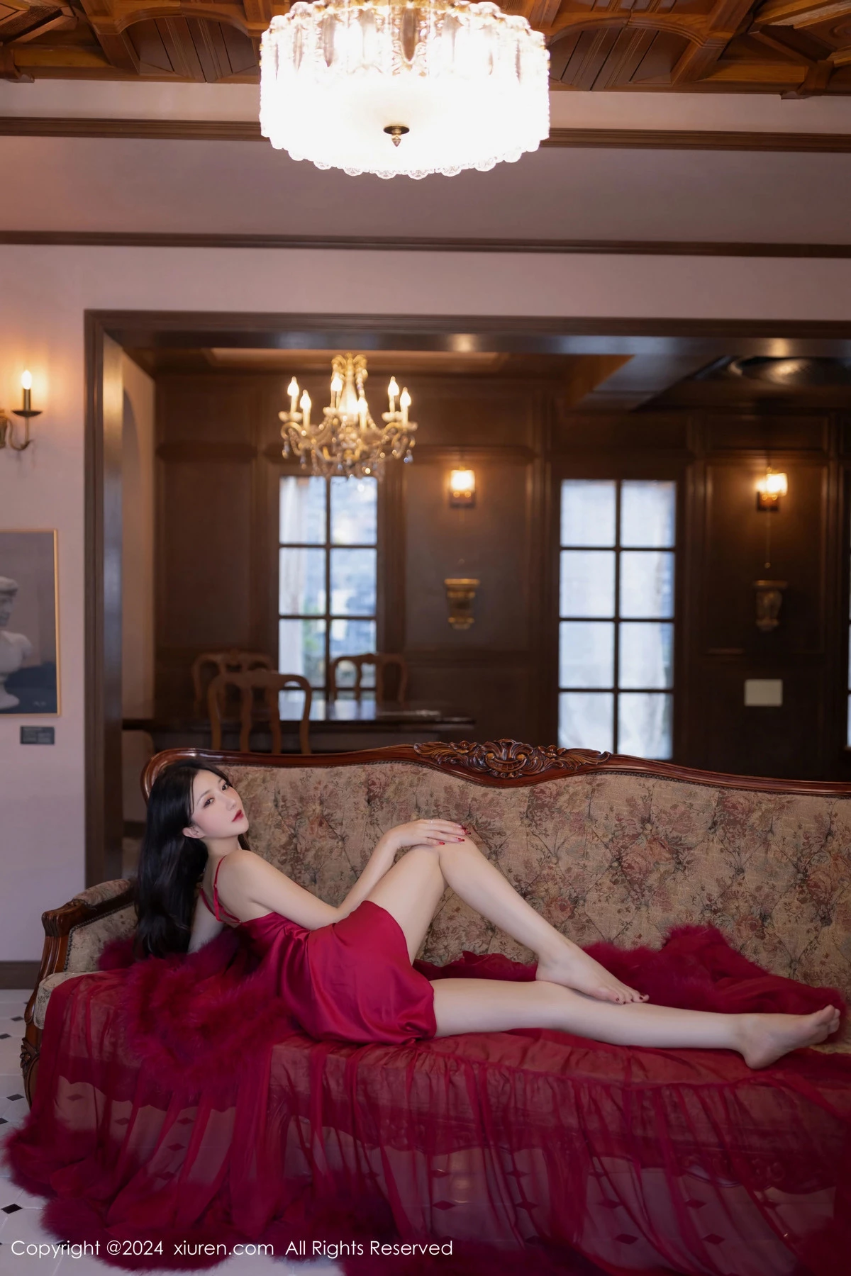 秀人集.com_[XiuRen秀人网]No.9422_模特鱼子酱Fish红玫瑰主题红色吊带连衣裙秀曼妙身姿迷人诱惑写真80P