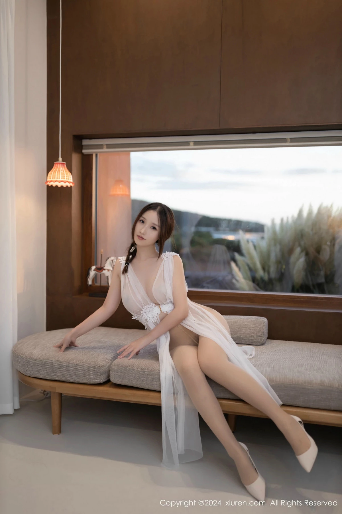 秀人集.com_[XiuRen秀人网]No.9442_模特杏子Yada性感白色薄纱轻透服饰配肉丝袜秀曼妙身姿诱惑写真82P