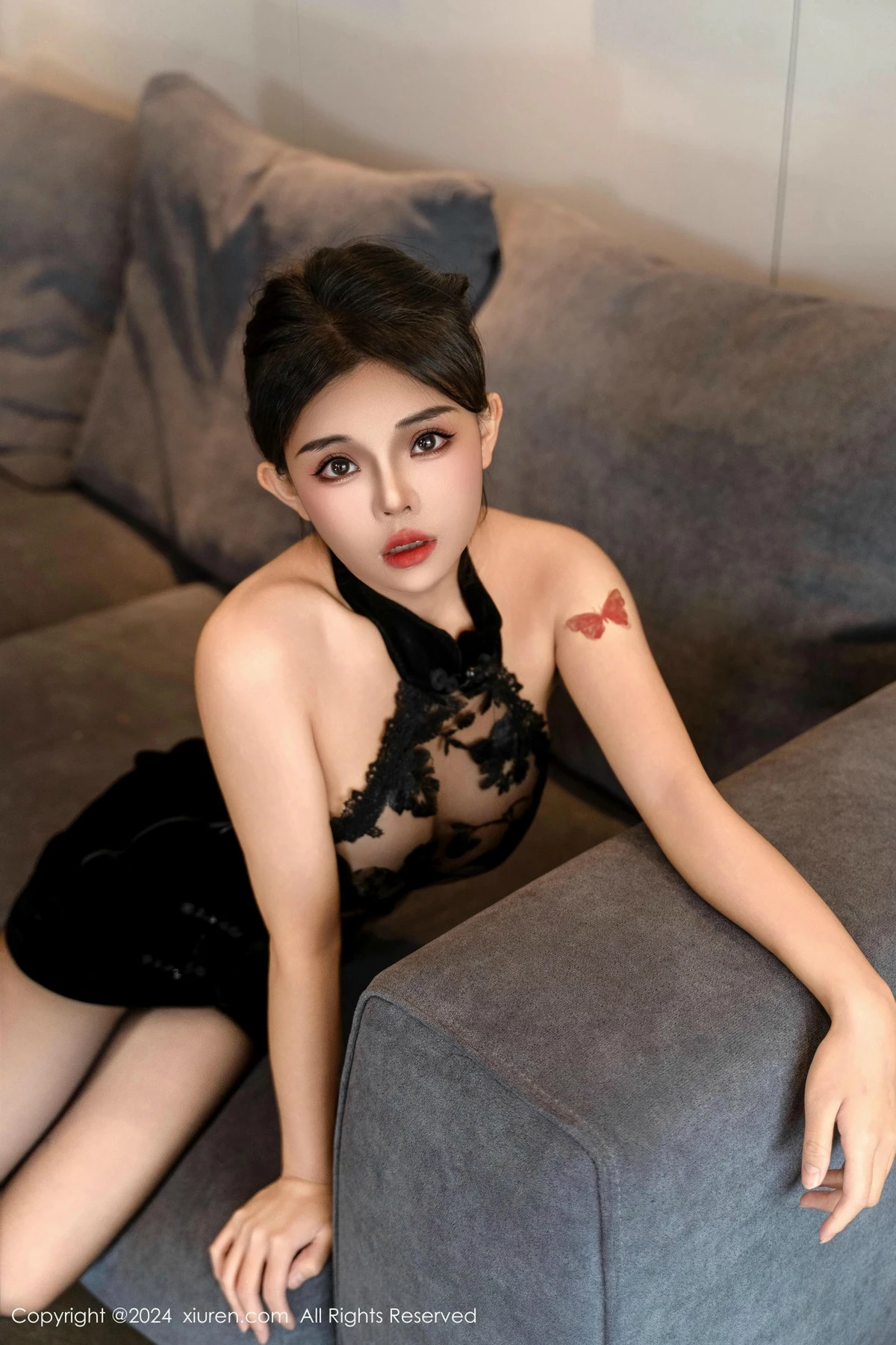 秀人集.com_[XiuRen秀人网]No.9437_模特小童颜性感白色内衣+黑色情趣内衣秀凹凸身材惹火诱惑写真113P