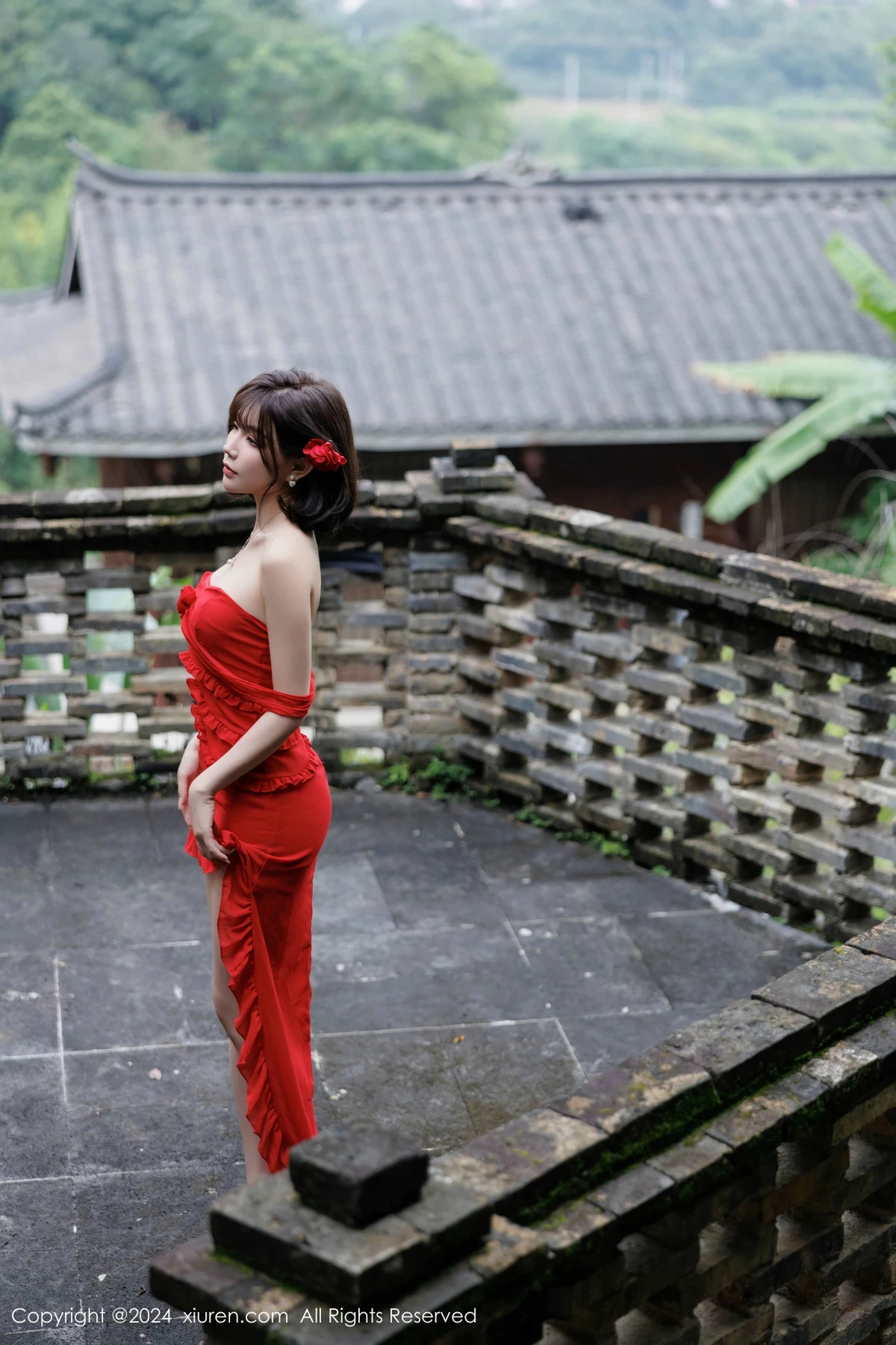 秀人集.com_[XiuRen秀人网]No.9449_女神徐莉芝Booty红色连衣裙露蕾丝情趣内衣秀曼妙身姿诱惑写真101P