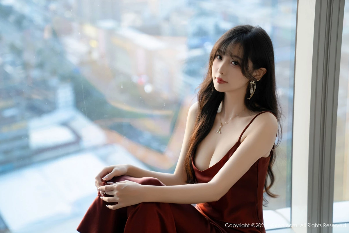 秀人集.com_[XiuRen秀人网]No.9336_模特林星阑性感红色连衣长裙露黑色情趣内衣秀曼妙身姿诱惑写真85P