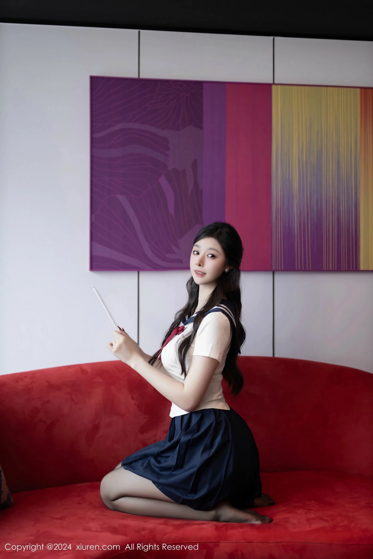 秀人集.com_[XiuRen秀人网]No.9530_模特小逗逗性感JK制服露白色内衣配超薄黑丝秀曼妙身姿诱惑写真80P