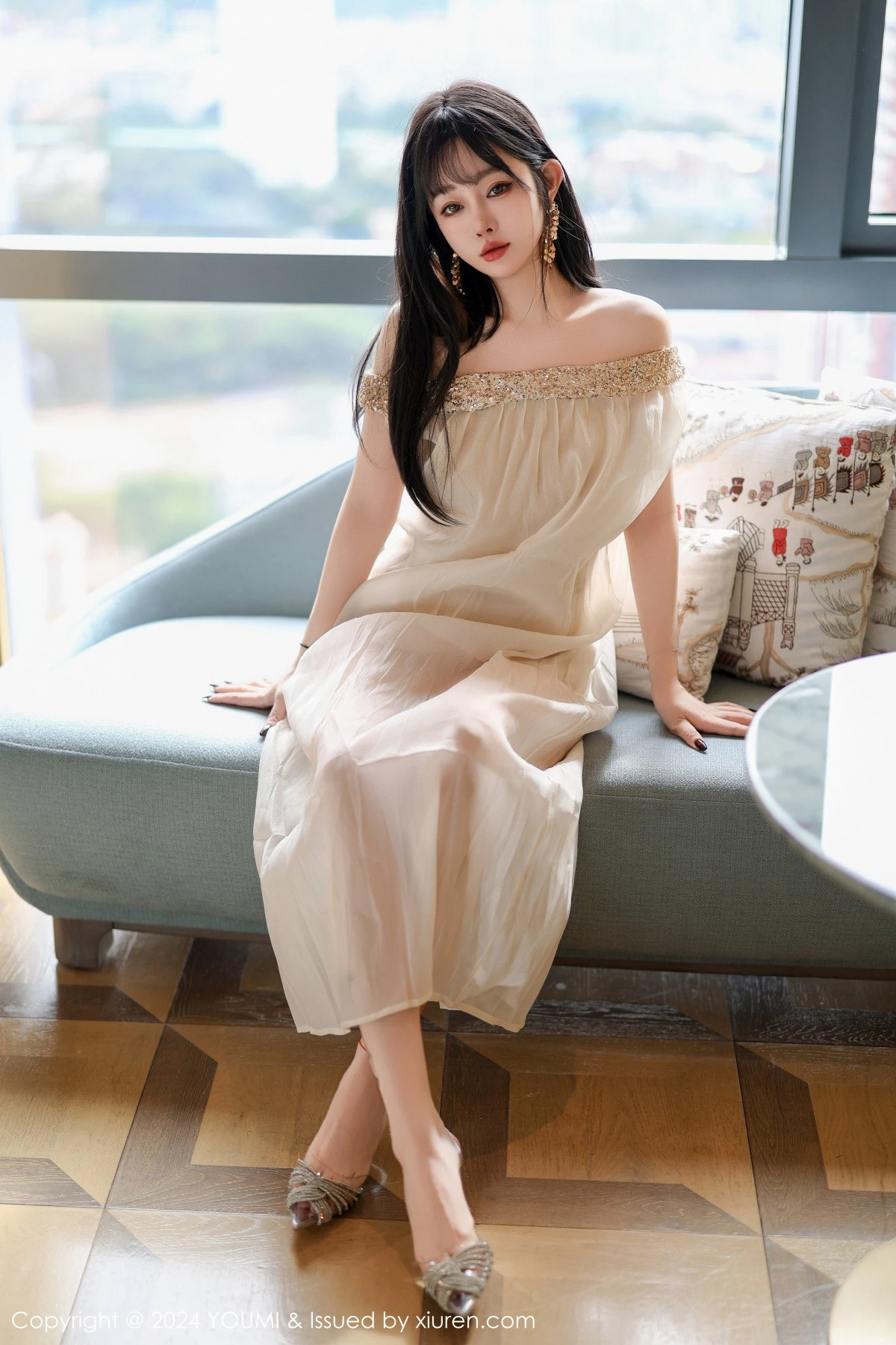 秀人集.com_[YouMi尤蜜荟]Vol.1110_女神王雨纯私房性感浅色轻透连衣长裙半撩秀丰满身材诱惑写真70P