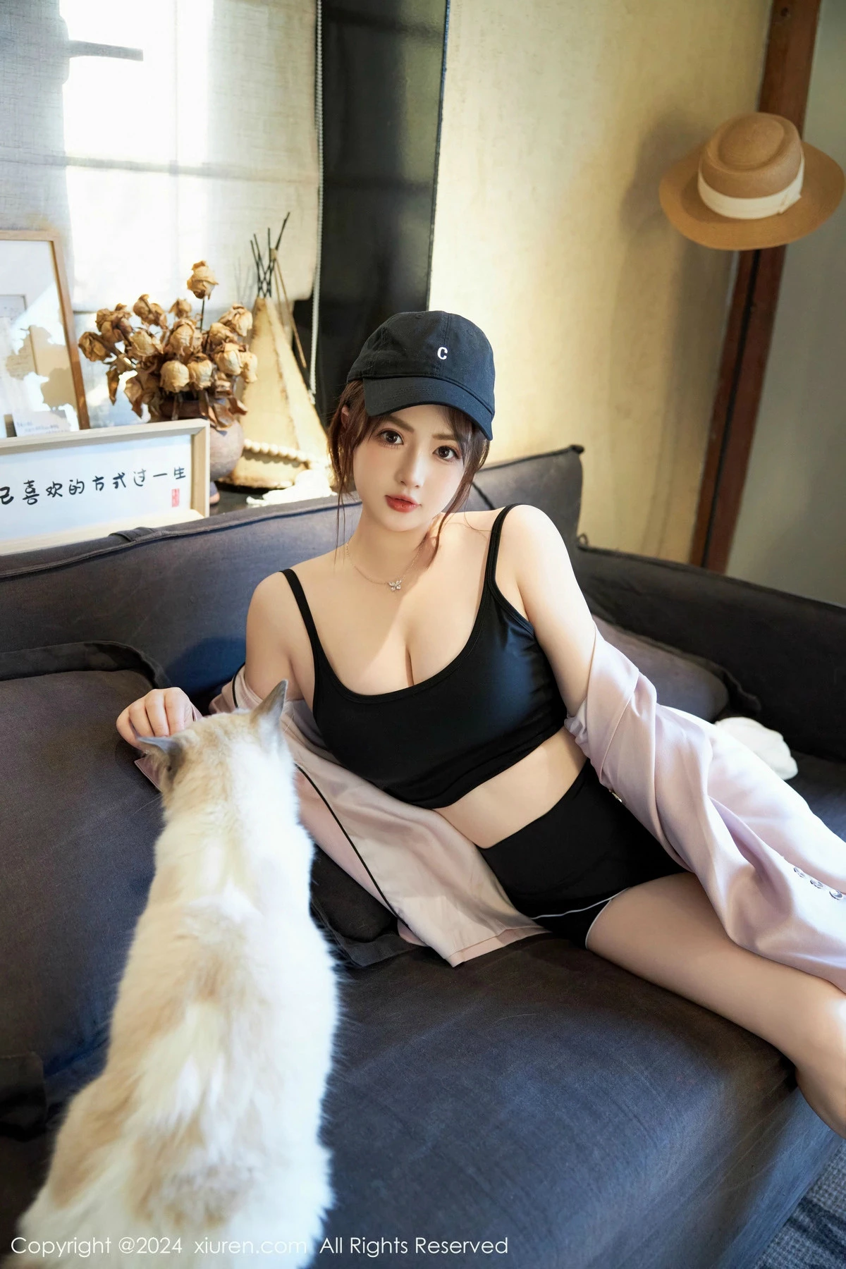 秀人集.com_[XiuRen秀人网]No.9549_模特养乐多Doll性感深色运动服饰秀丰满身材白嫩美腿诱惑写真52P