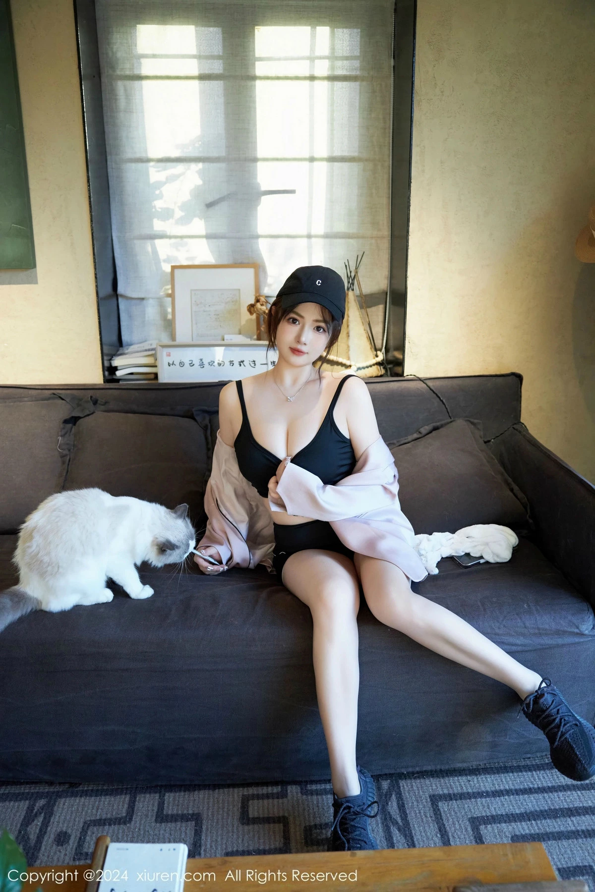 秀人集.com_[XiuRen秀人网]No.9549_模特养乐多Doll性感深色运动服饰秀丰满身材白嫩美腿诱惑写真52P