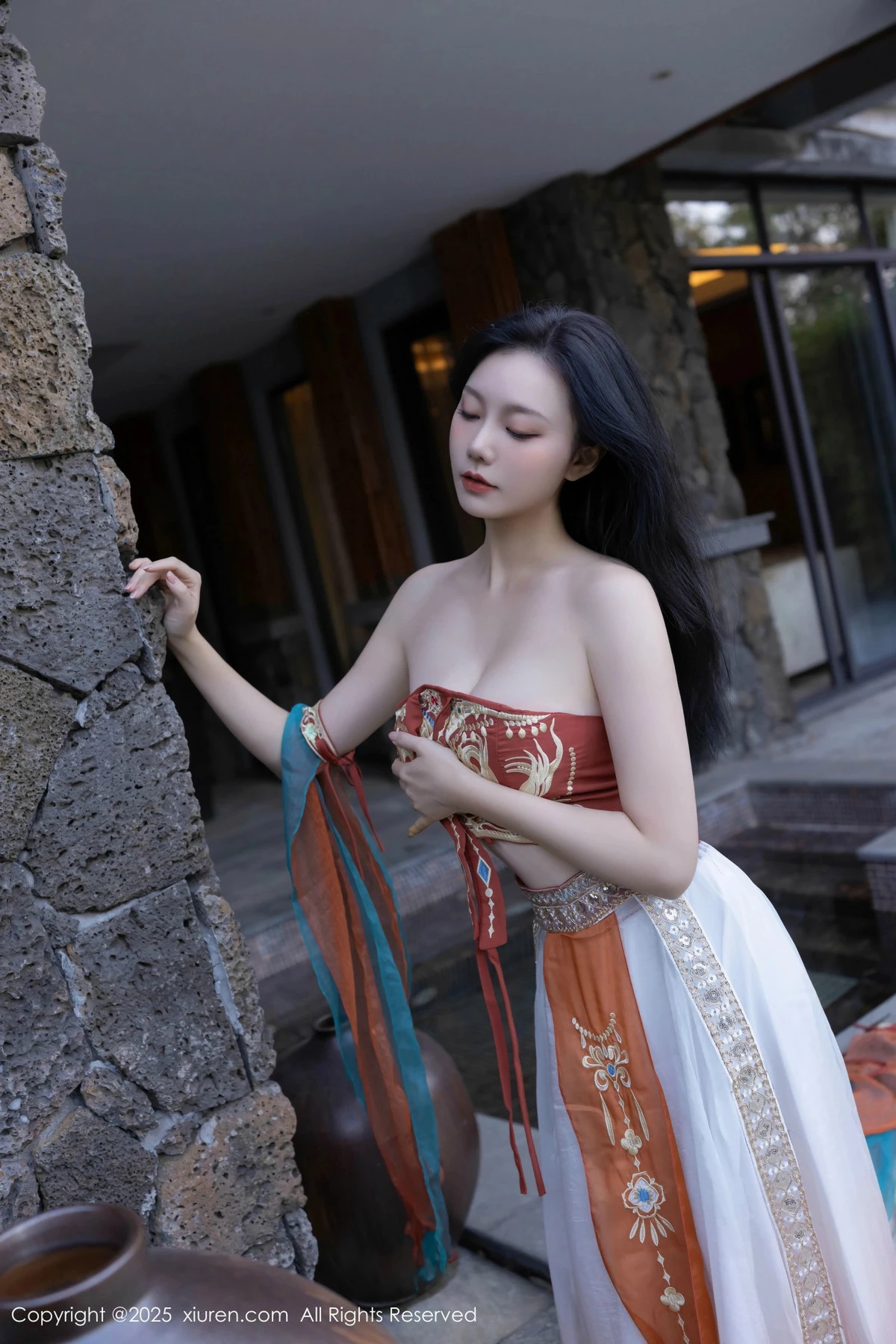 秀人集.com_[XiuRen秀人网]No.9757_模特安然anran性感古风薄纱服饰配超薄肉丝秀丰满身材诱惑写真81P